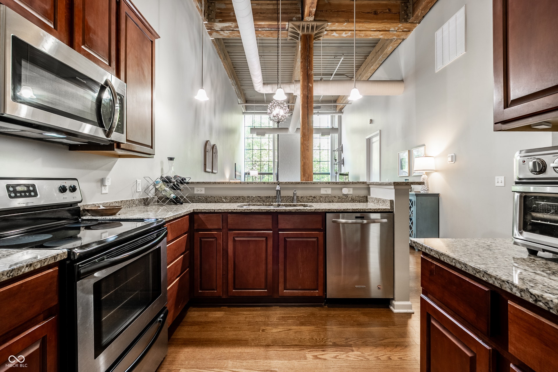 630 N College Avenue, Indianapolis, IN 46204
