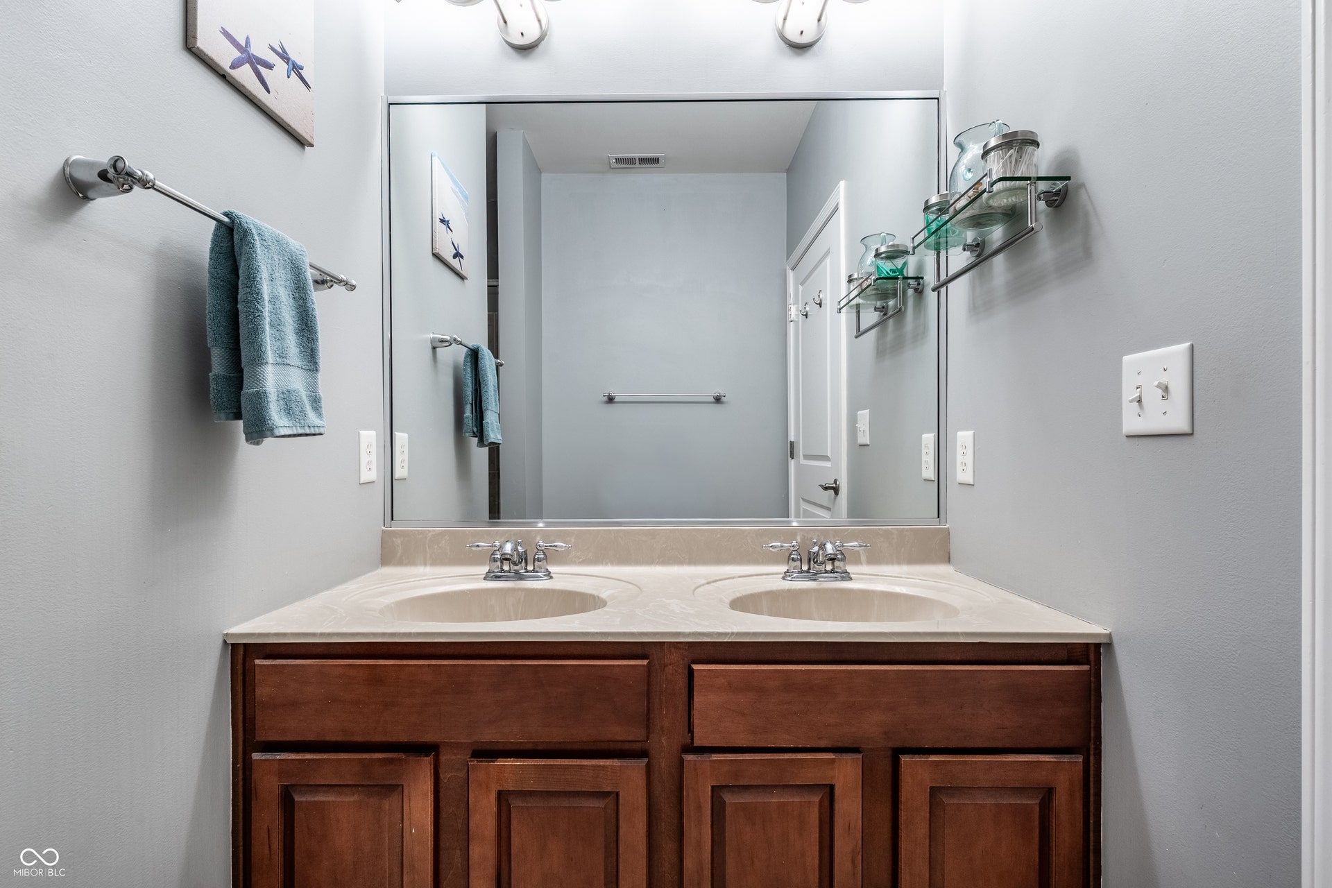 630 N College Avenue, Indianapolis, IN 46204