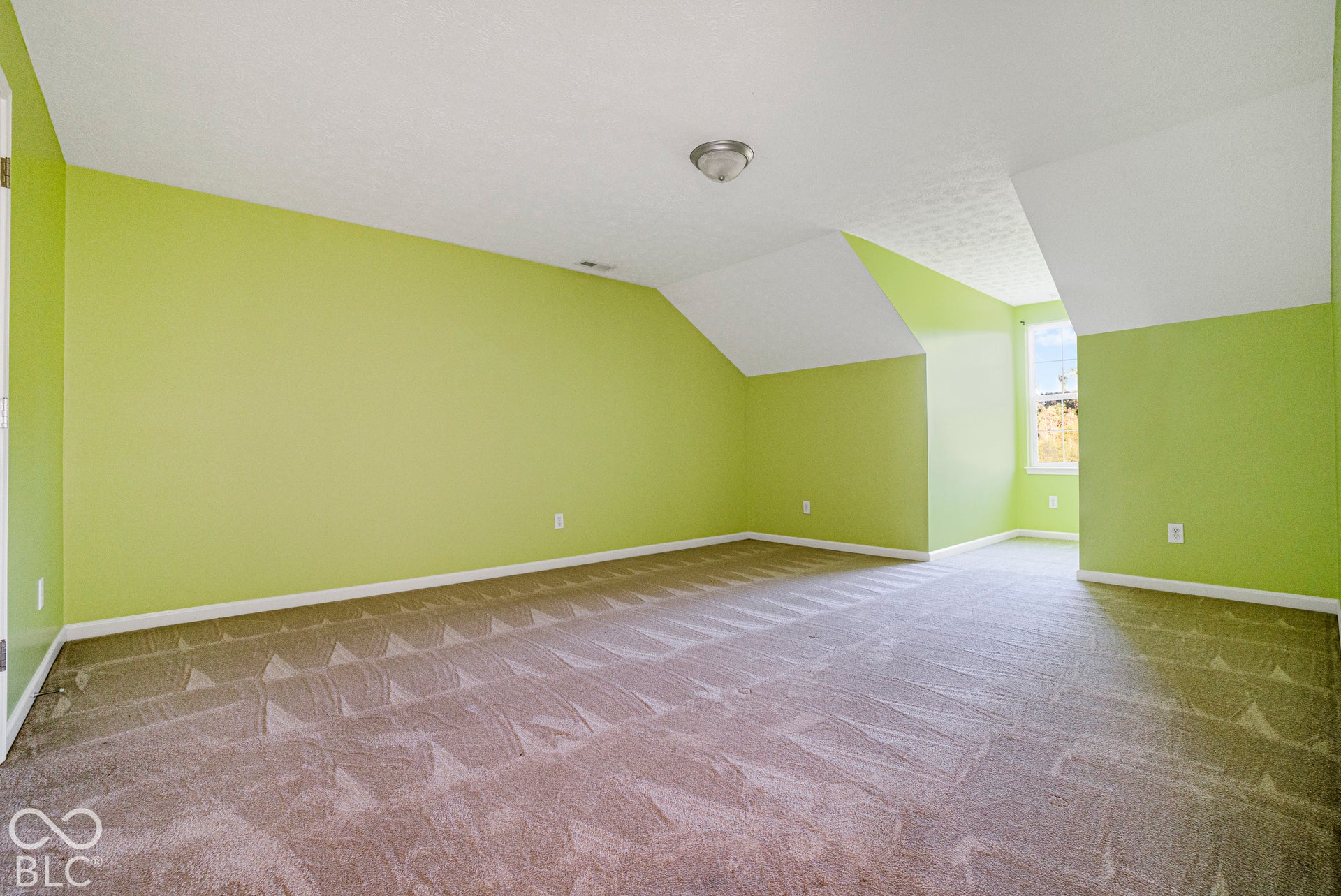 517 N Pioneer Road, Center Point, IN 47840