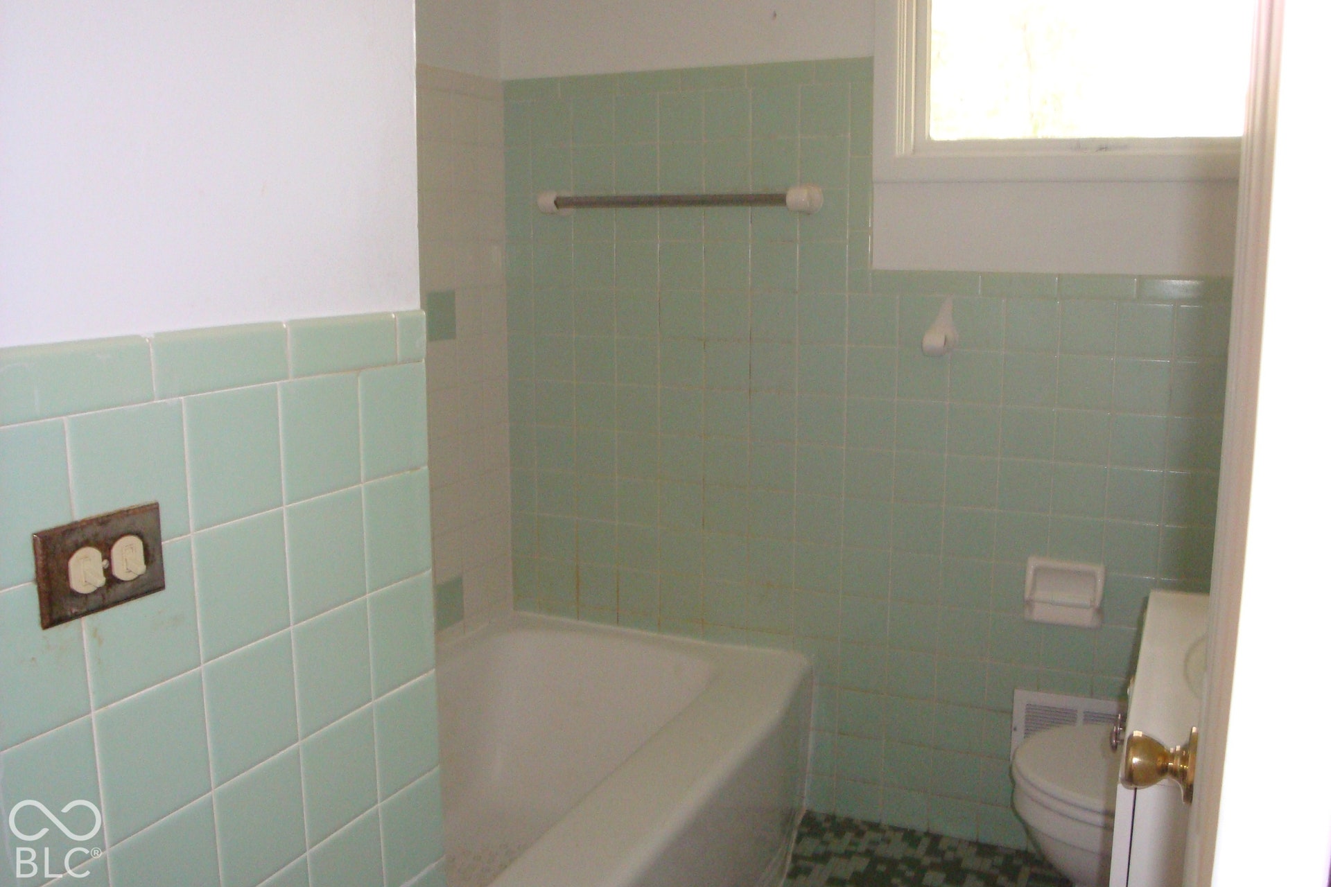 1617 W 61st Street, Indianapolis, IN 46228