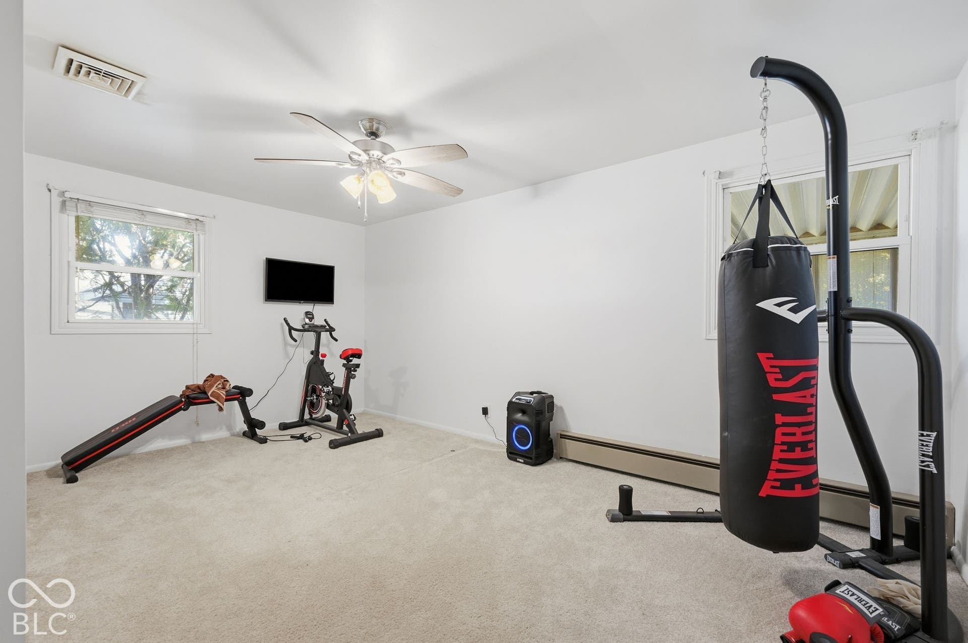 1615 Avenue East Street, Elwood, IN 46036