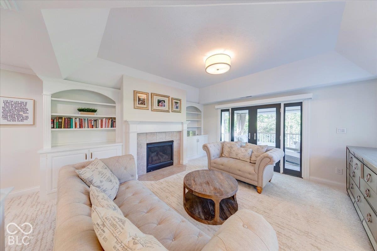 13855 Coldwater Drive, Carmel, IN 46032