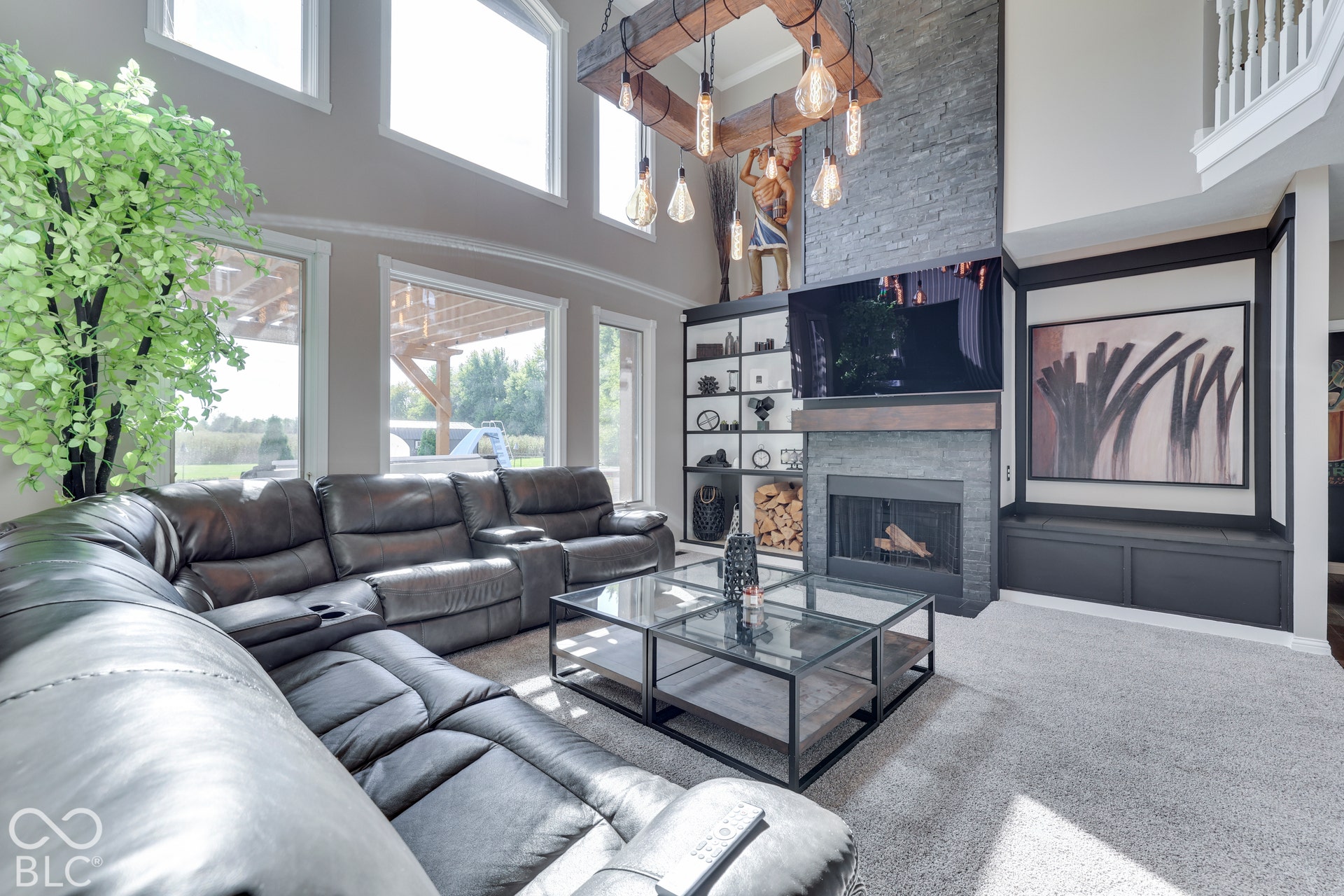 1307 E 125 S, Franklin, IN 46131 New modern Fireplace tile, New carpet, new gorgeous chandelier,