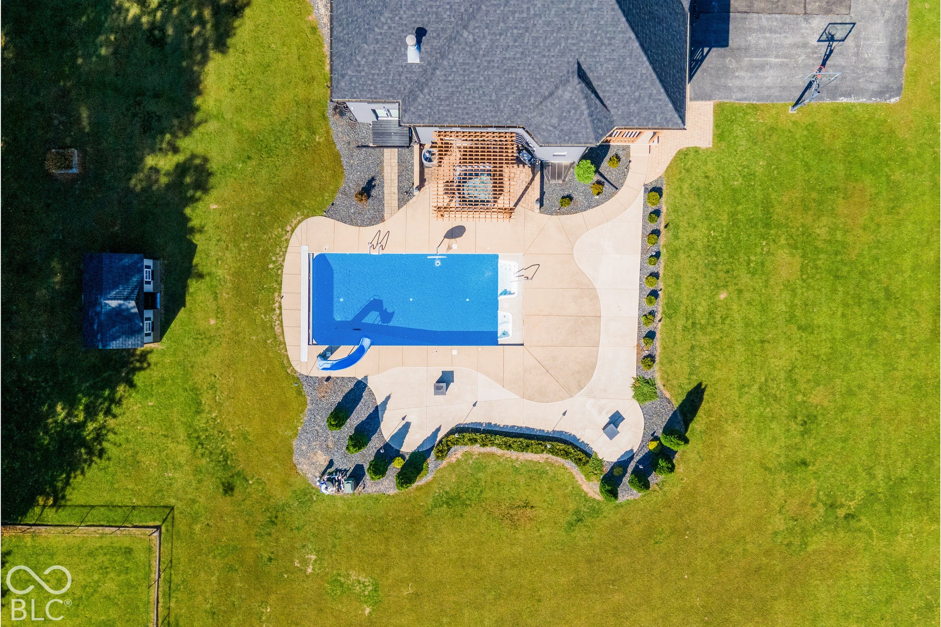 1307 E 125 S, Franklin, IN 46131 1307 E 125 S, Franklin, IN 46131