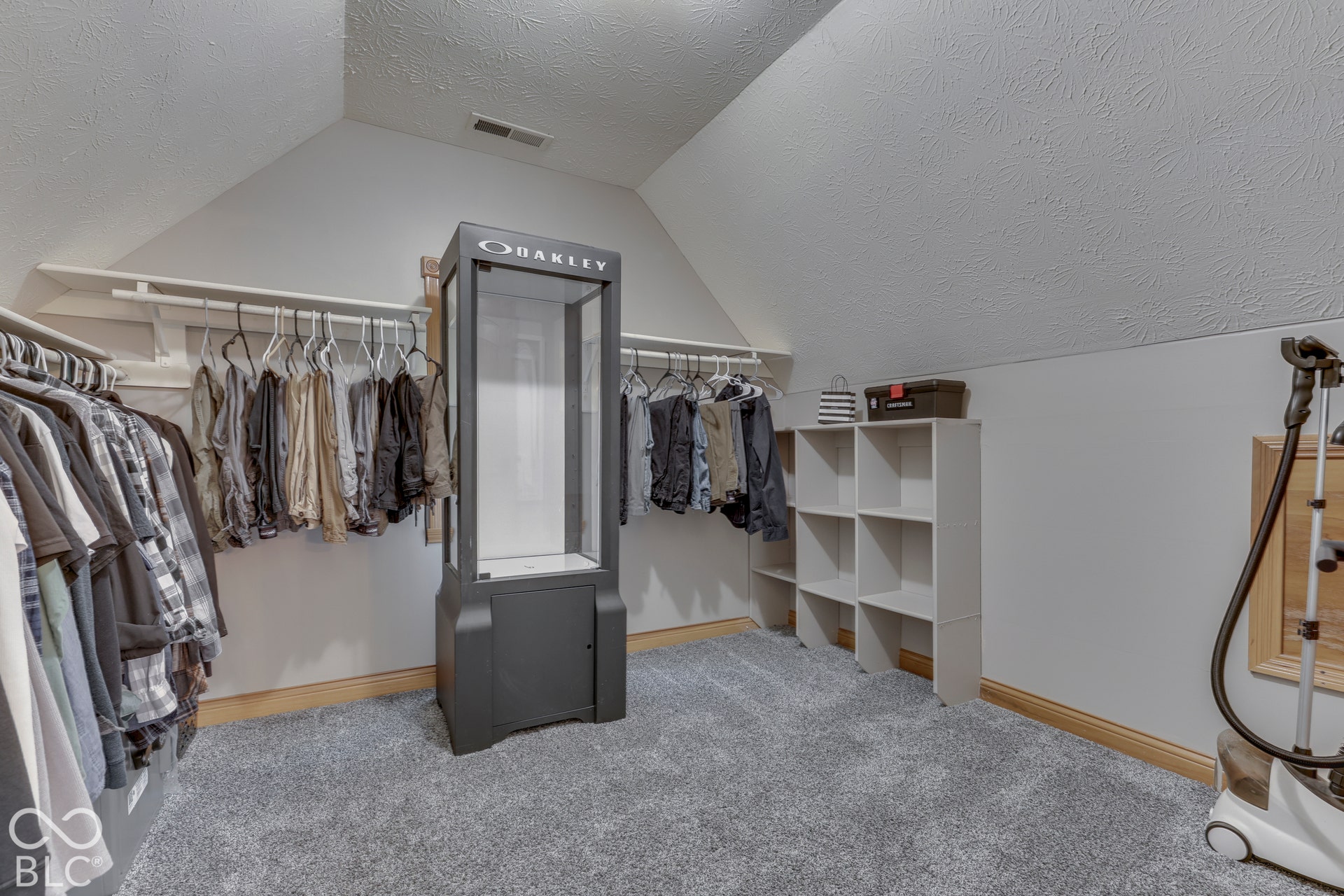 1307 E 125 S, Franklin, IN 46131 Large Primary walk in closet
