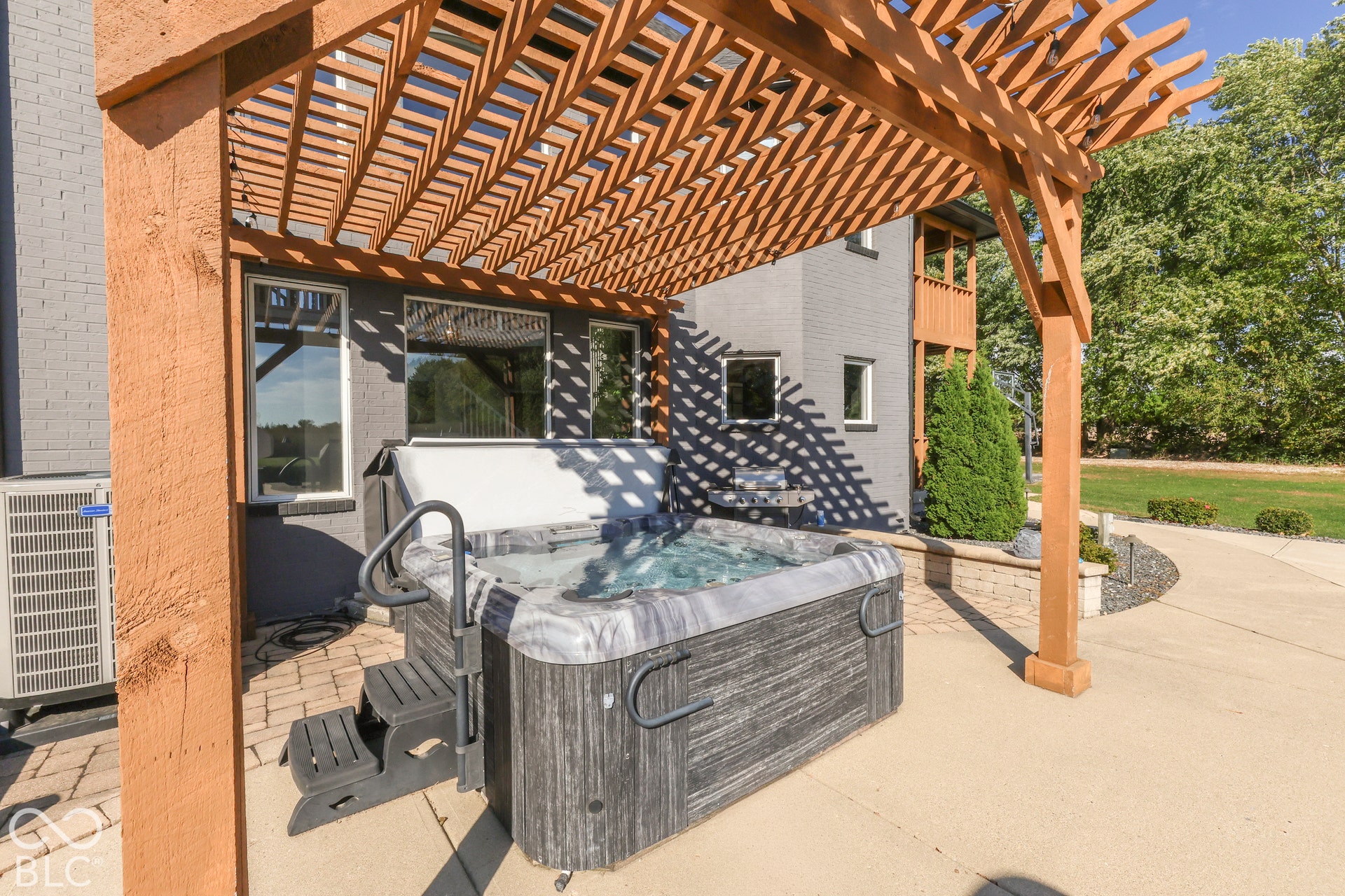 1307 E 125 S, Franklin, IN 46131 Pergola & hot tub-Included