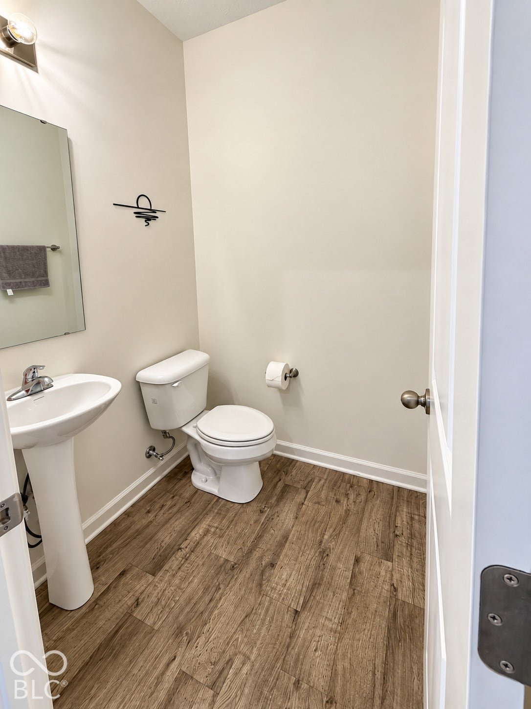10844 Penwell, Indianapolis, IN 46235