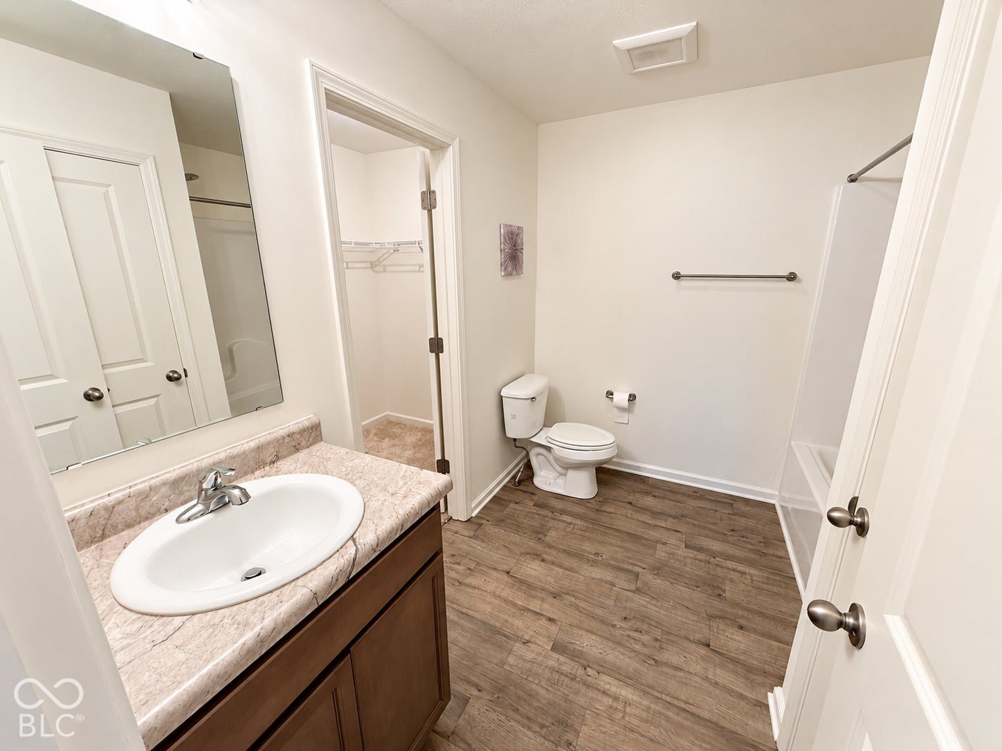 10844 Penwell, Indianapolis, IN 46235