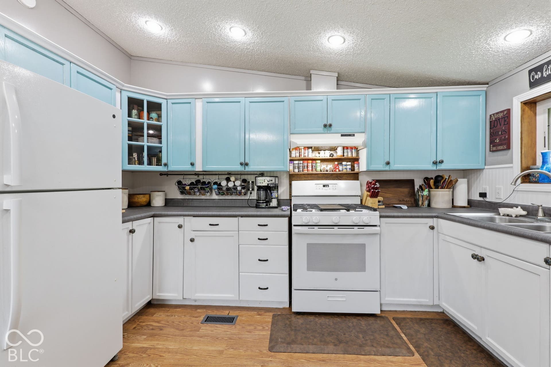 411 W 4th Street, Sheridan, IN 46069