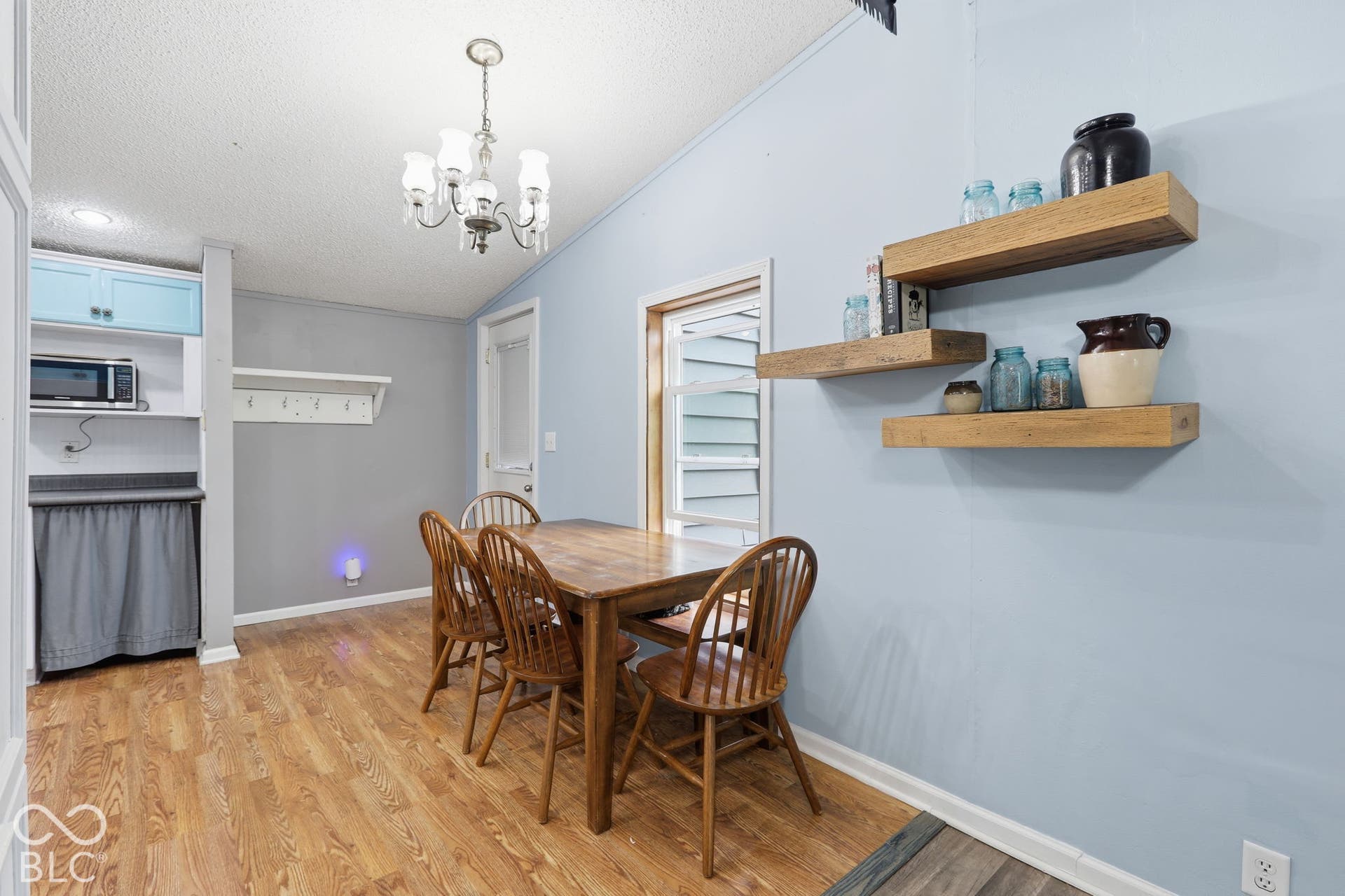 411 W 4th Street, Sheridan, IN 46069