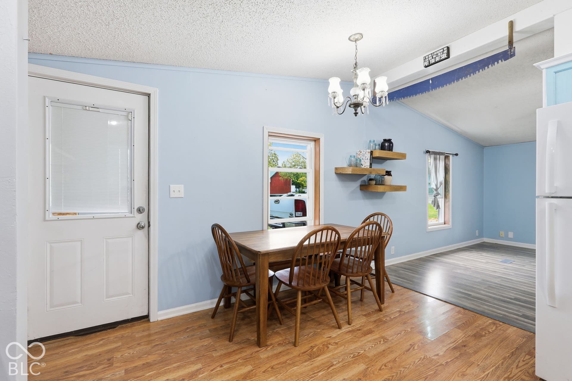 411 W 4th Street, Sheridan, IN 46069