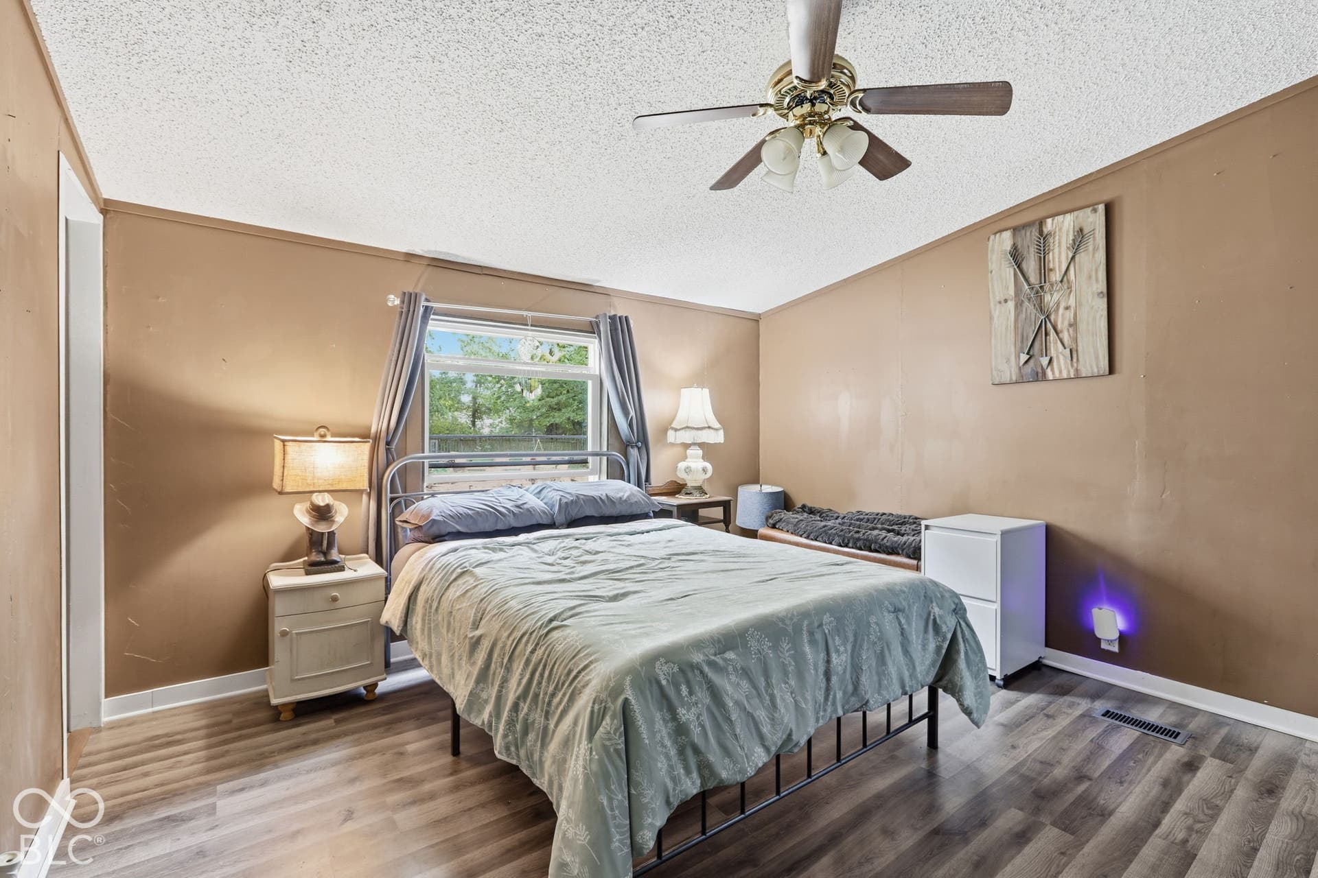 411 W 4th Street, Sheridan, IN 46069