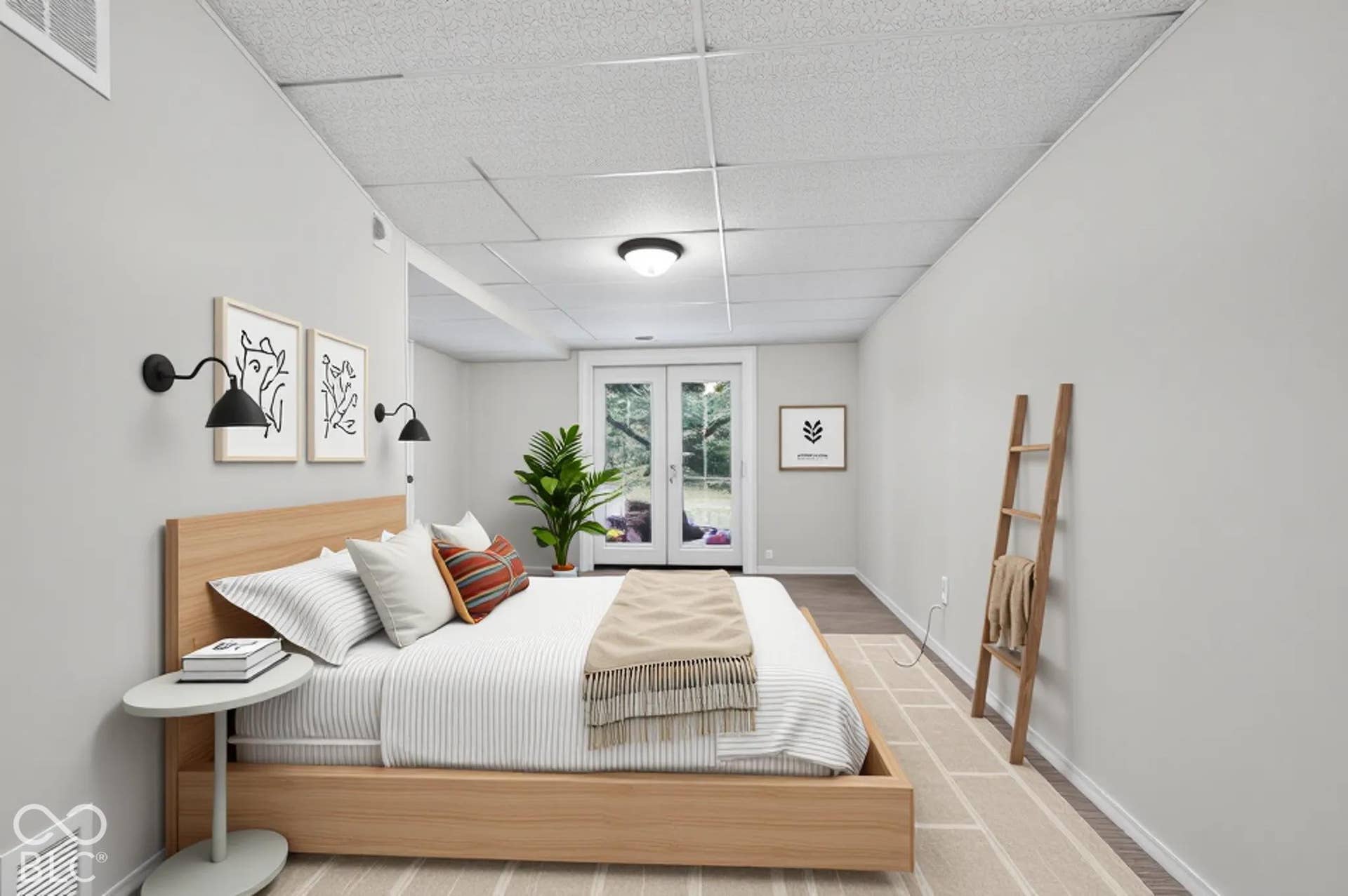 Virtually Altered - Virtual staging of 4th bedroom
