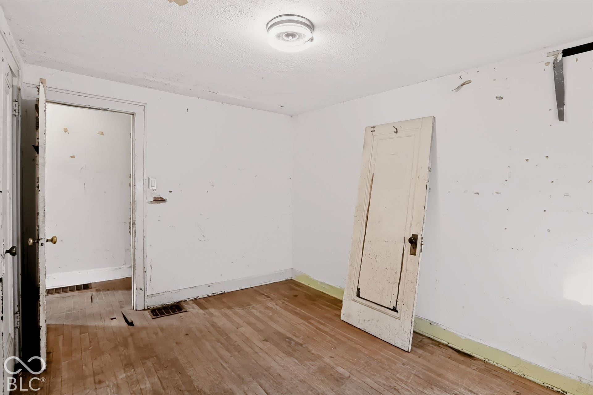 5864 Haverford Avenue, Indianapolis, IN 46220