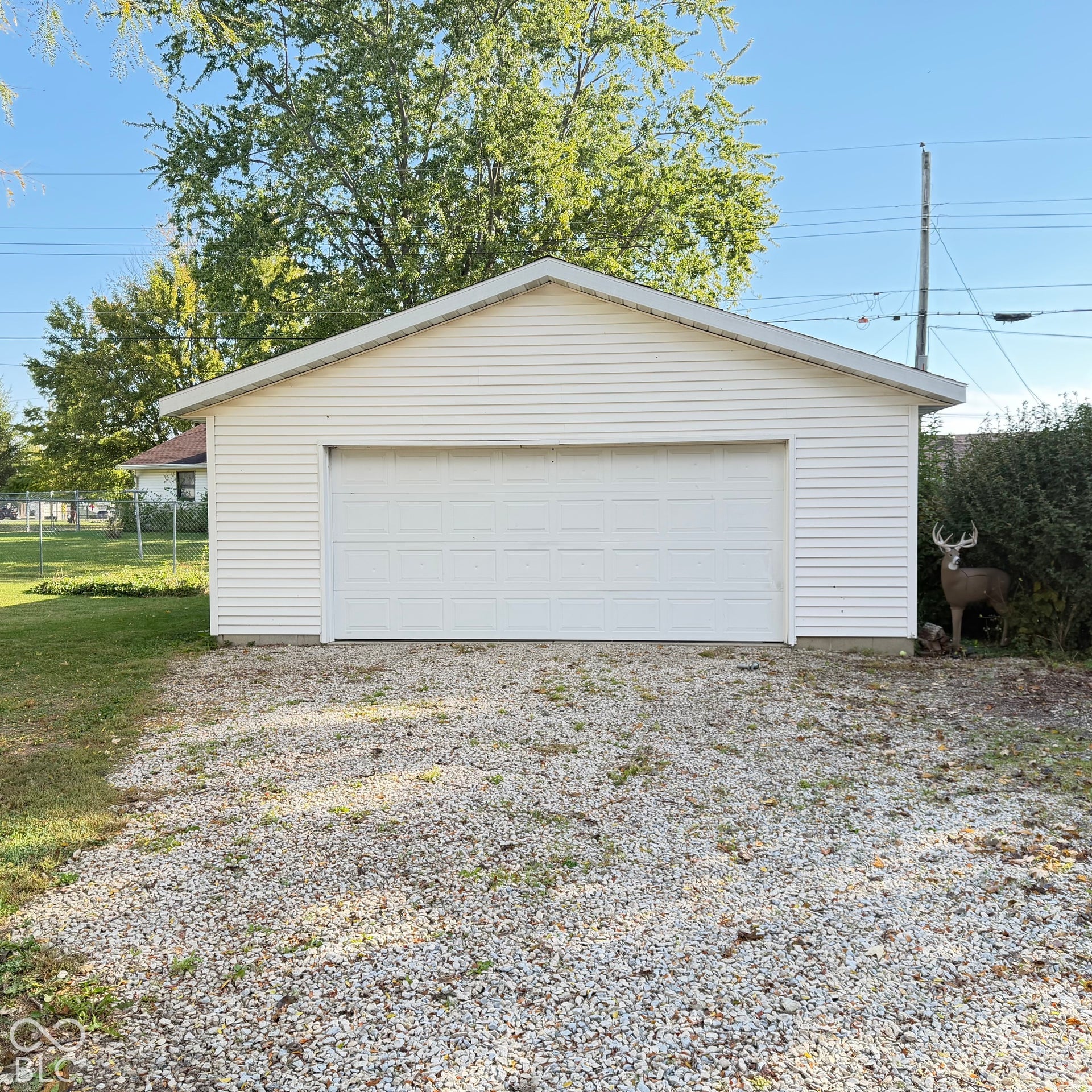 5504 N Winding Way, Muncie, IN 47304