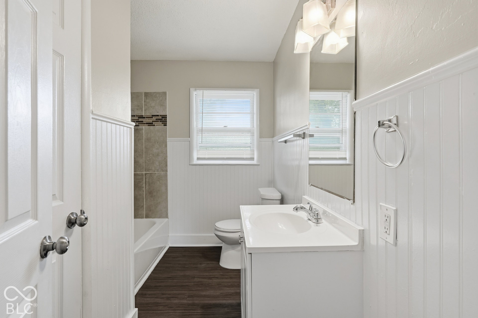 2260 E Thompson Road, Indianapolis, IN 46227