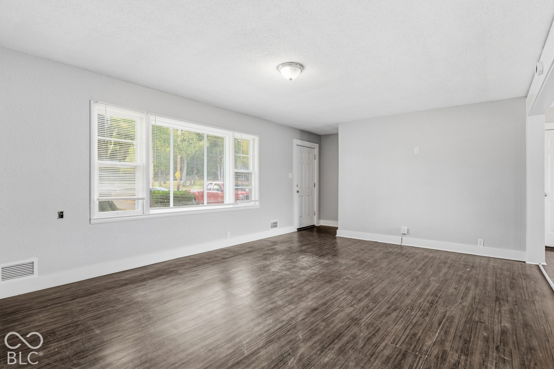 2260 E Thompson Road, Indianapolis, IN 46227