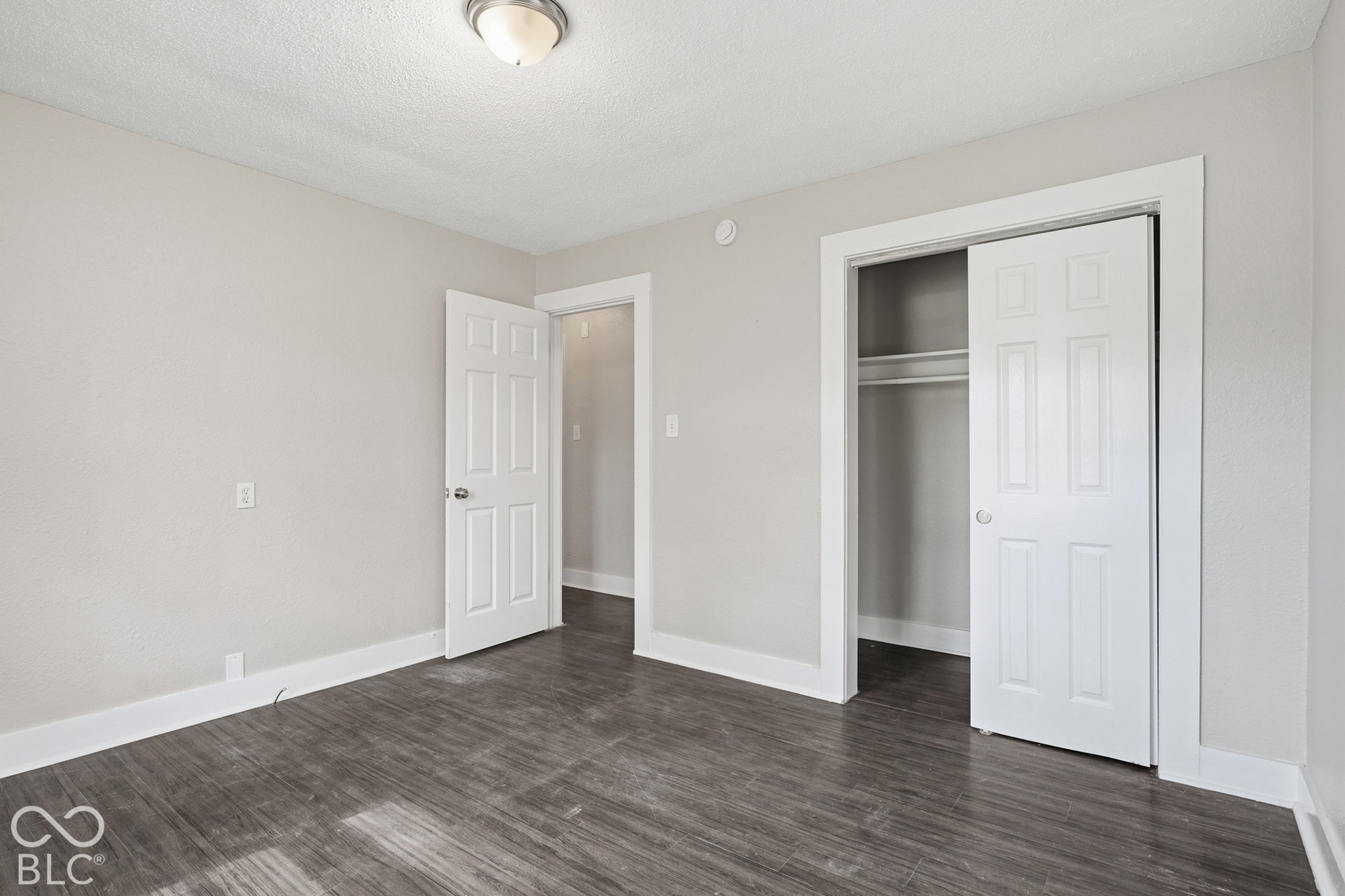 2260 E Thompson Road, Indianapolis, IN 46227