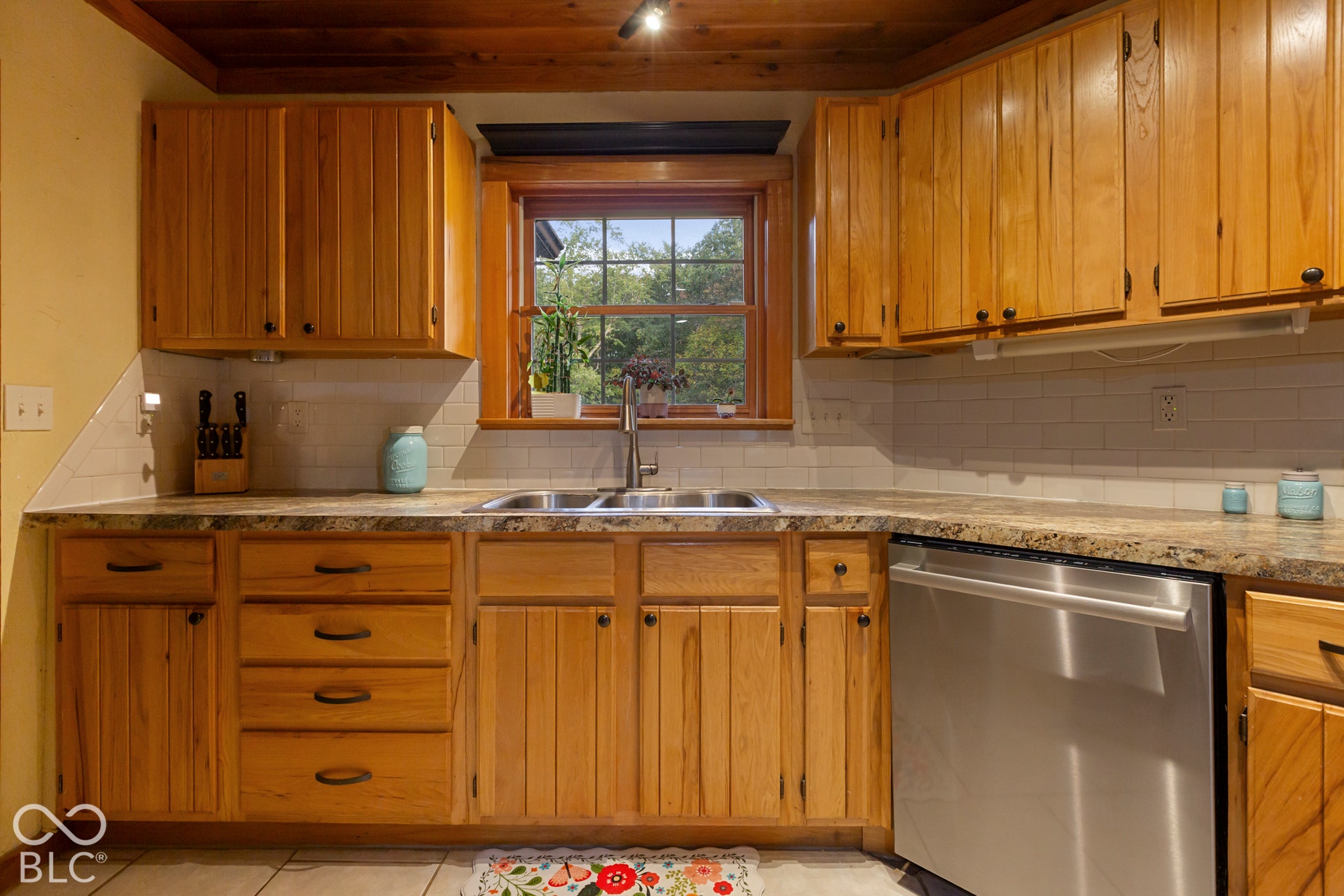 15208 Flower Gap Road, Borden, IN 47106