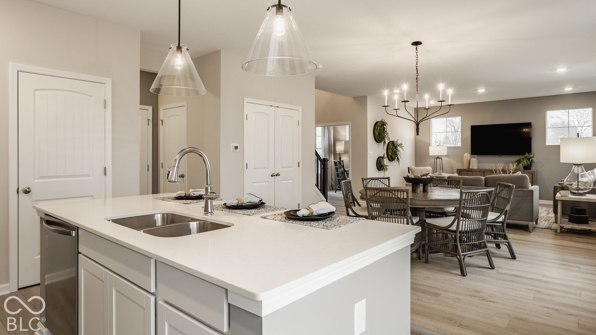 Model home of plan to be built. Finishes and features may vary.