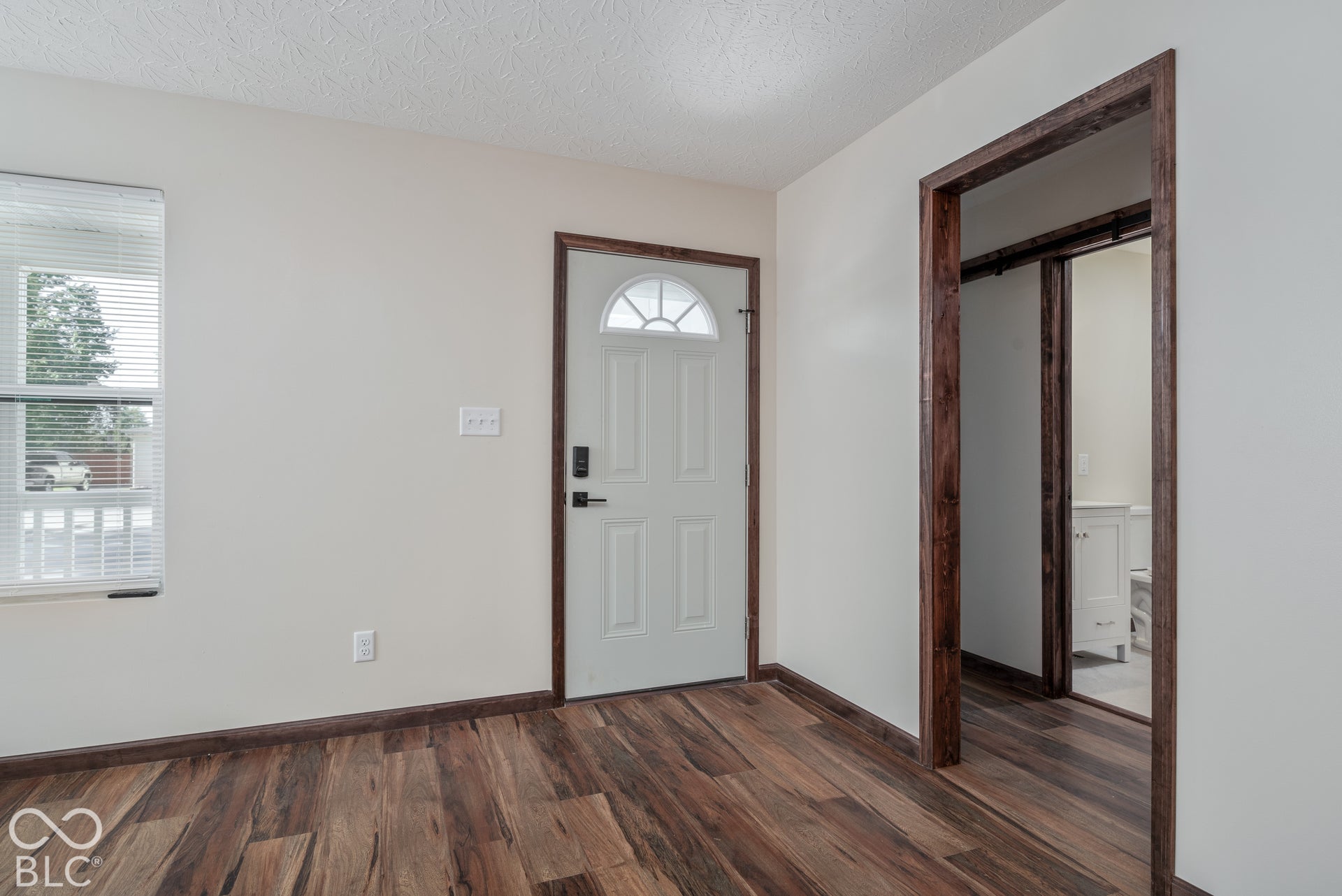 1309 W Gibson Street, Austin, IN 47102