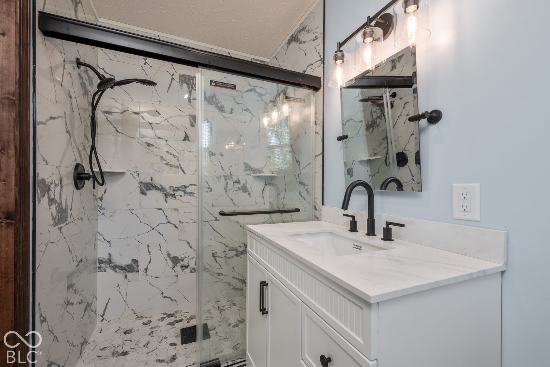 1309 W Gibson Street, Austin, IN 47102