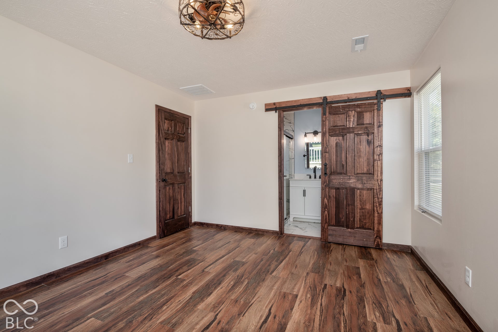 1309 W Gibson Street, Austin, IN 47102