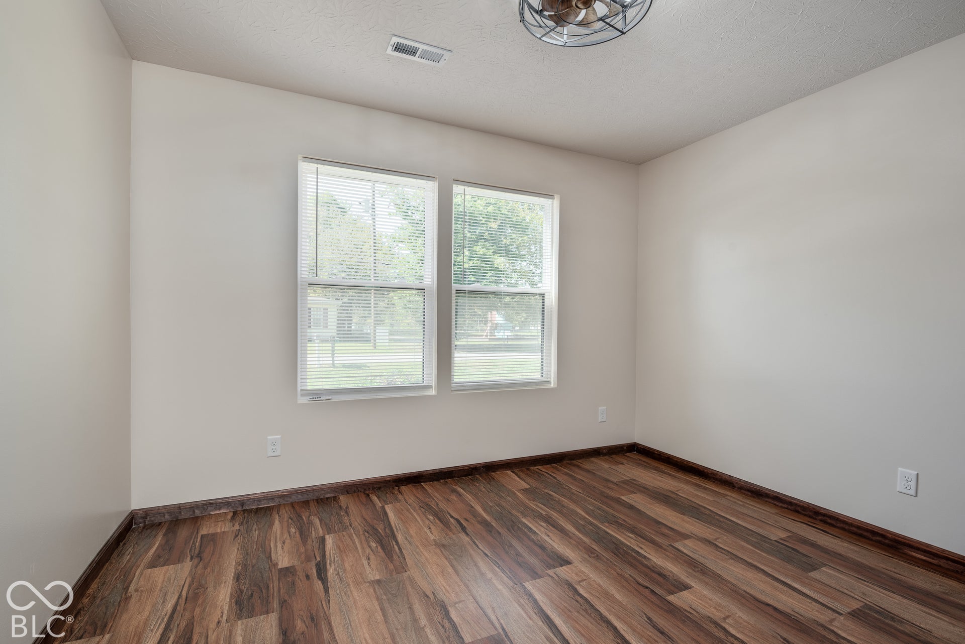 1309 W Gibson Street, Austin, IN 47102