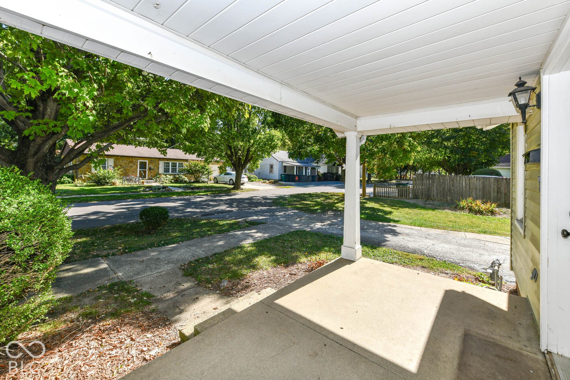 896 Young Street, Franklin, IN 46131 Lovely curb appeal complemented by beautiful mature trees and a cozy & welcoming front porch.