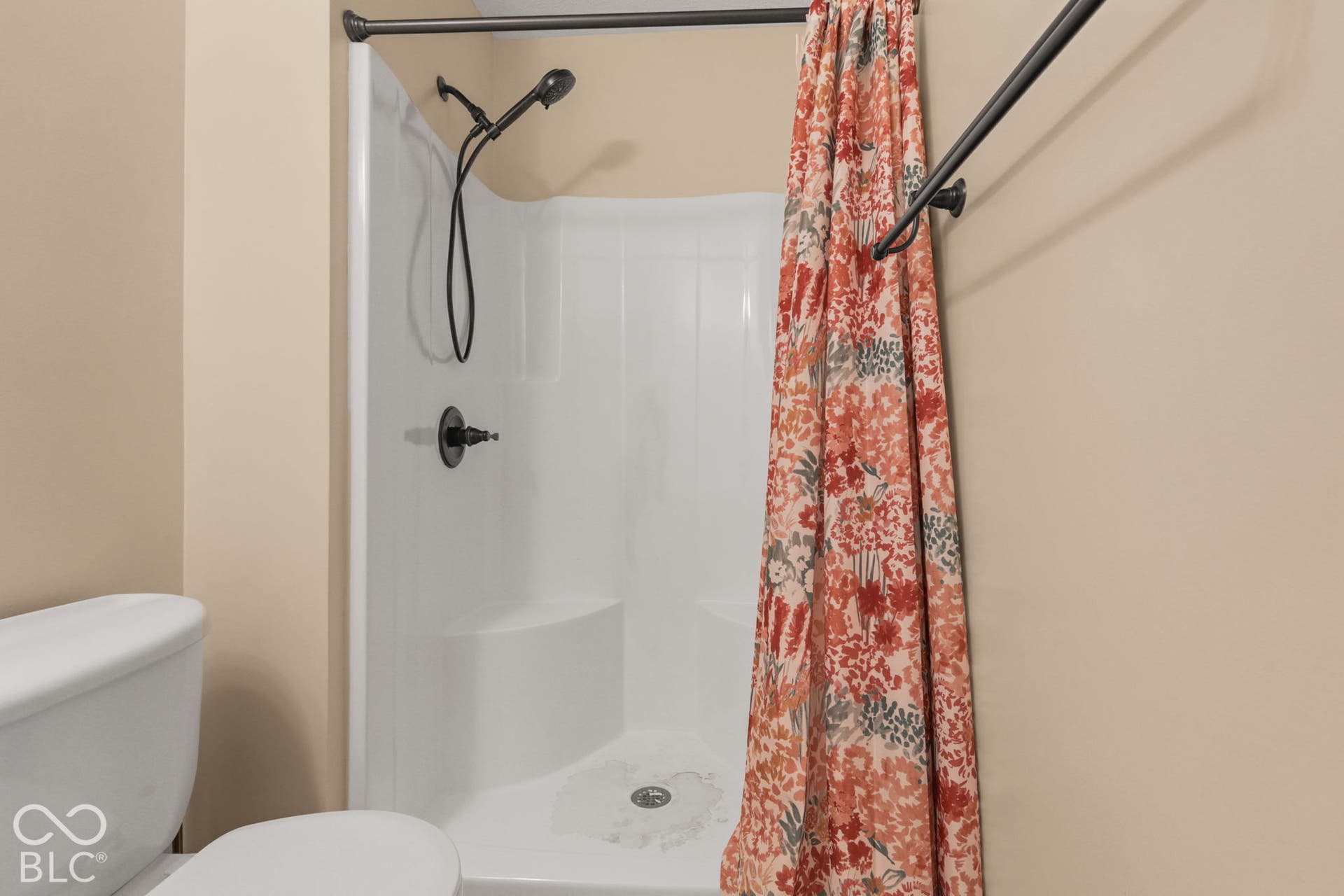 6914 Kirkwood Club Drive, Indianapolis, IN 46241