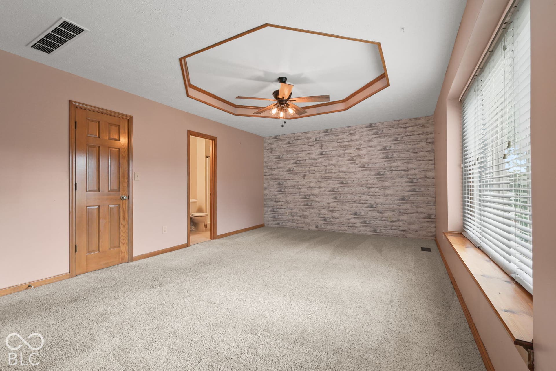 6914 Kirkwood Club Drive, Indianapolis, IN 46241