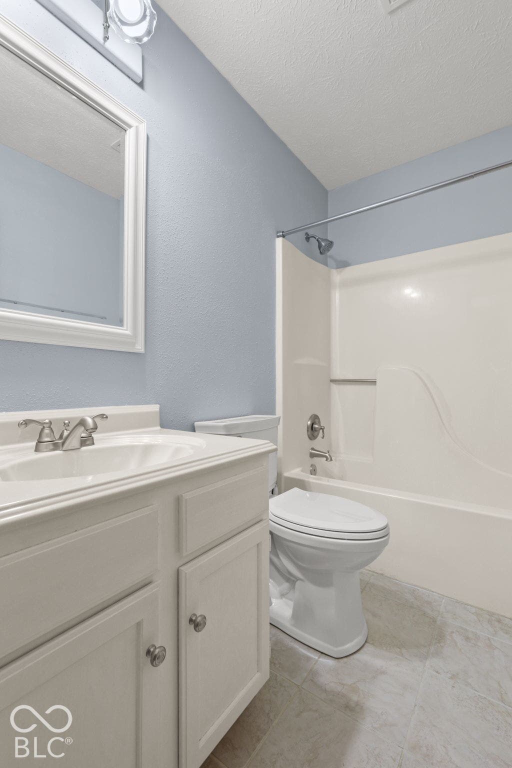 6914 Kirkwood Club Drive, Indianapolis, IN 46241
