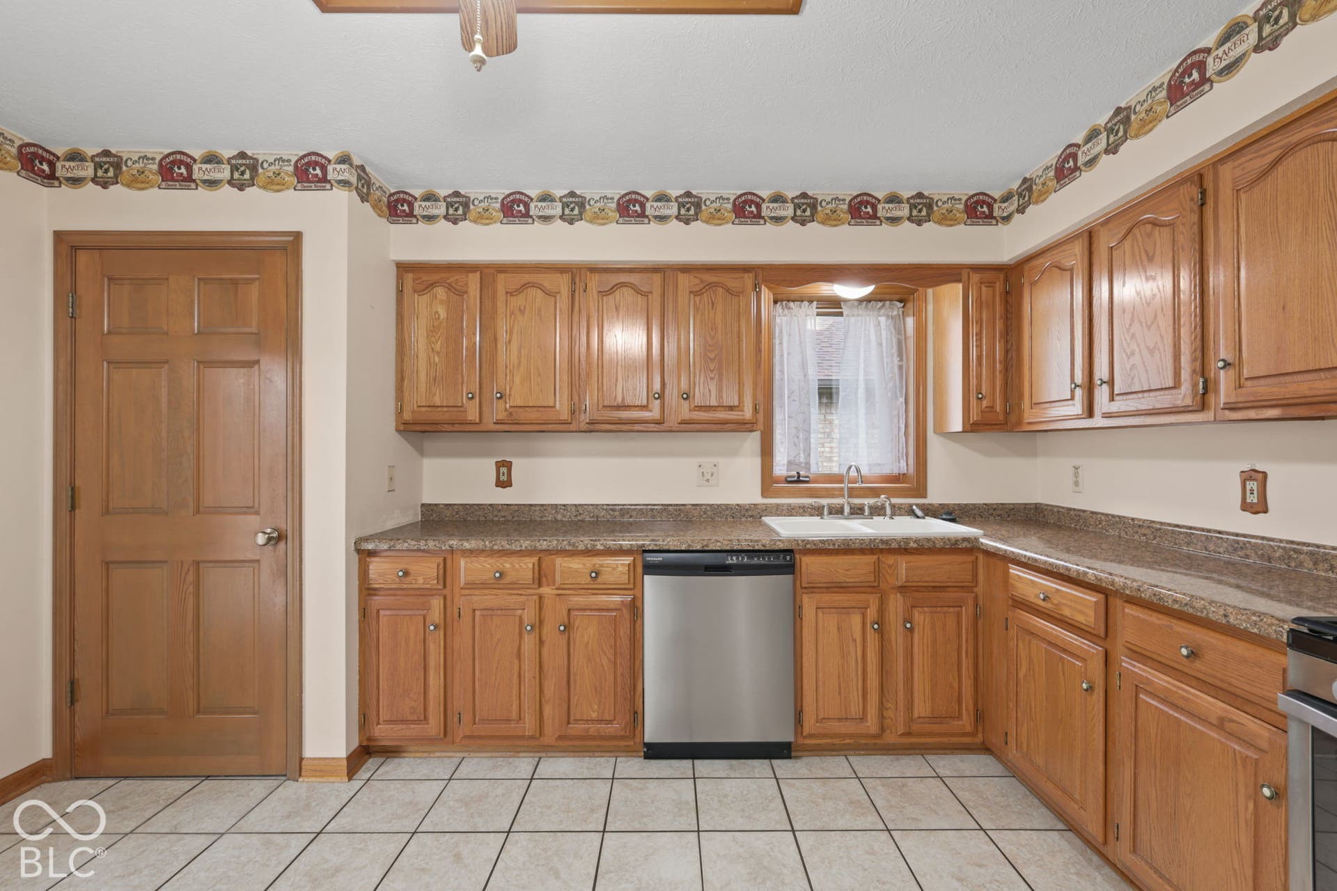 6914 Kirkwood Club Drive, Indianapolis, IN 46241