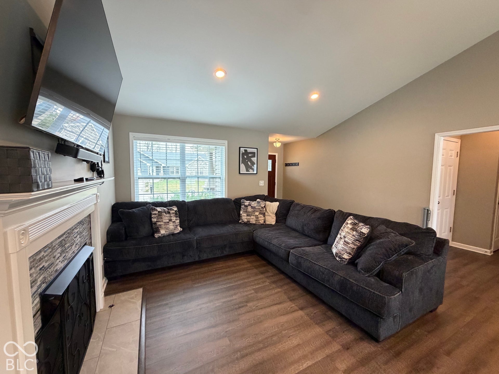 332 Crestwood Avenue, Crawfordsville, IN 47933
