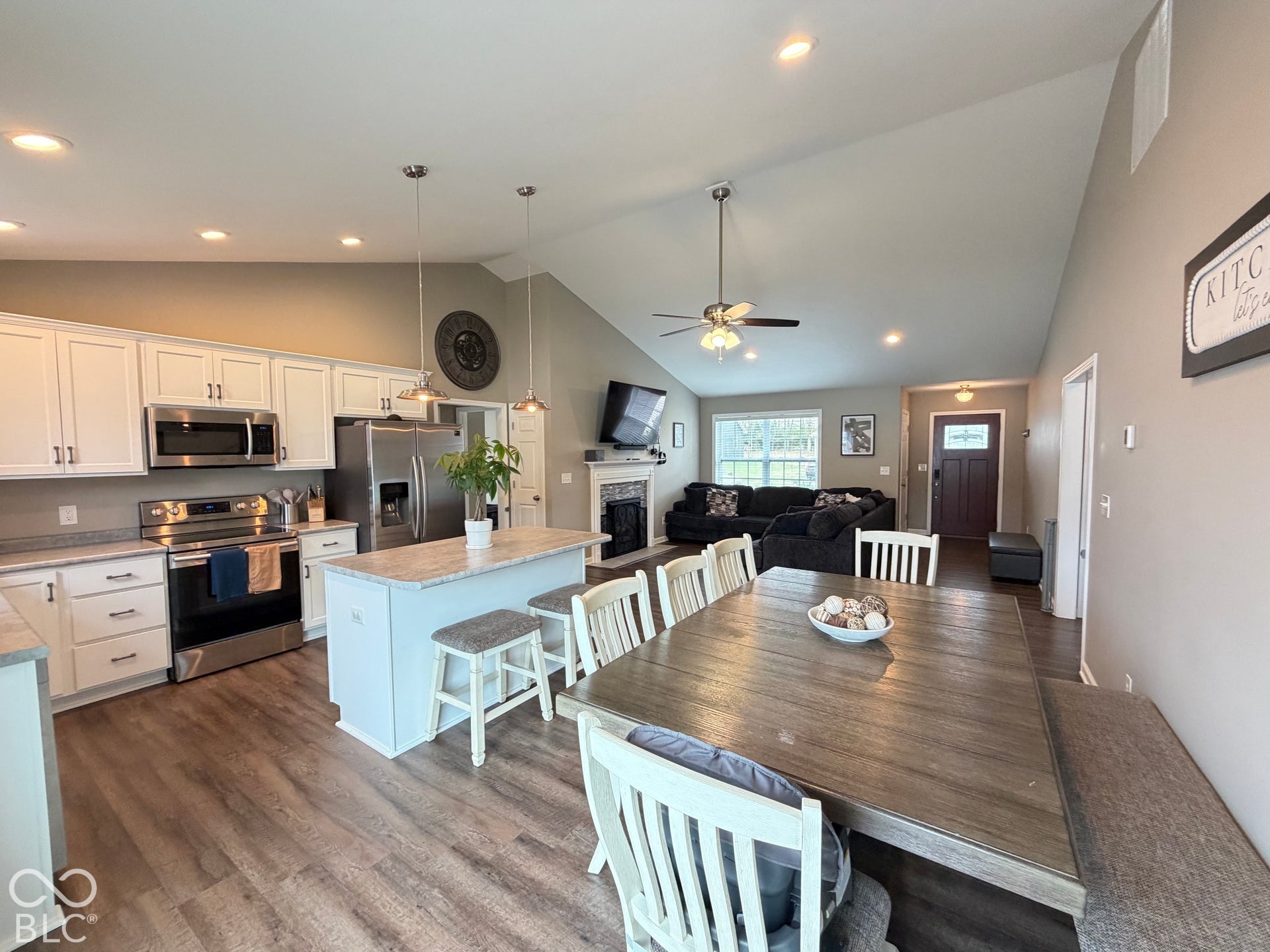 332 Crestwood Avenue, Crawfordsville, IN 47933