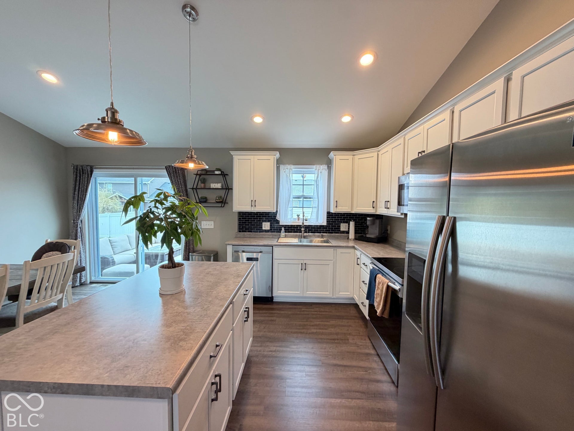 332 Crestwood Avenue, Crawfordsville, IN 47933