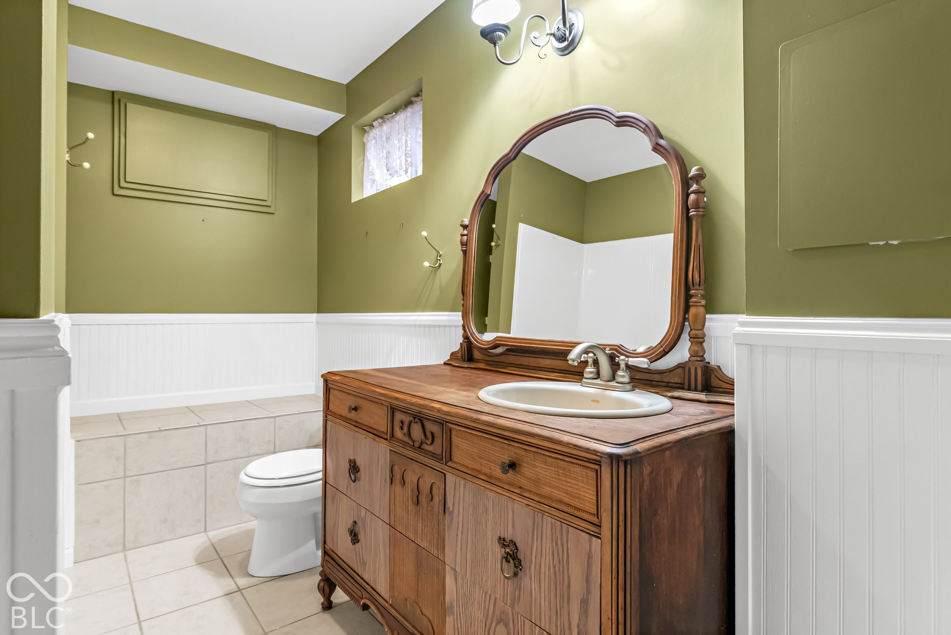6763 Woodcliff Circle, Zionsville, IN 46077 Full Bath Basement