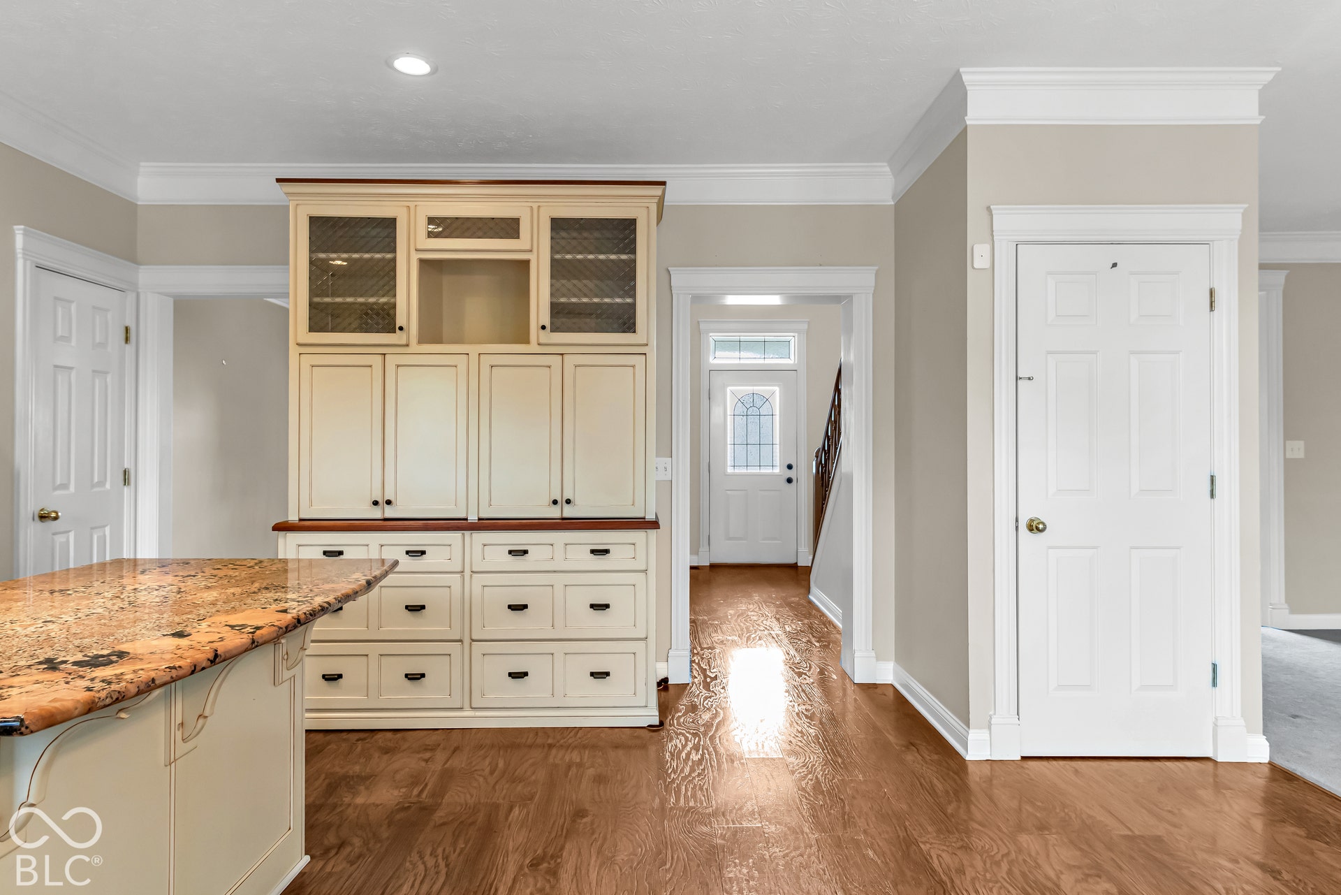 6763 Woodcliff Circle, Zionsville, IN 46077 6763 Woodcliff Circle, Zionsville, IN 46077
