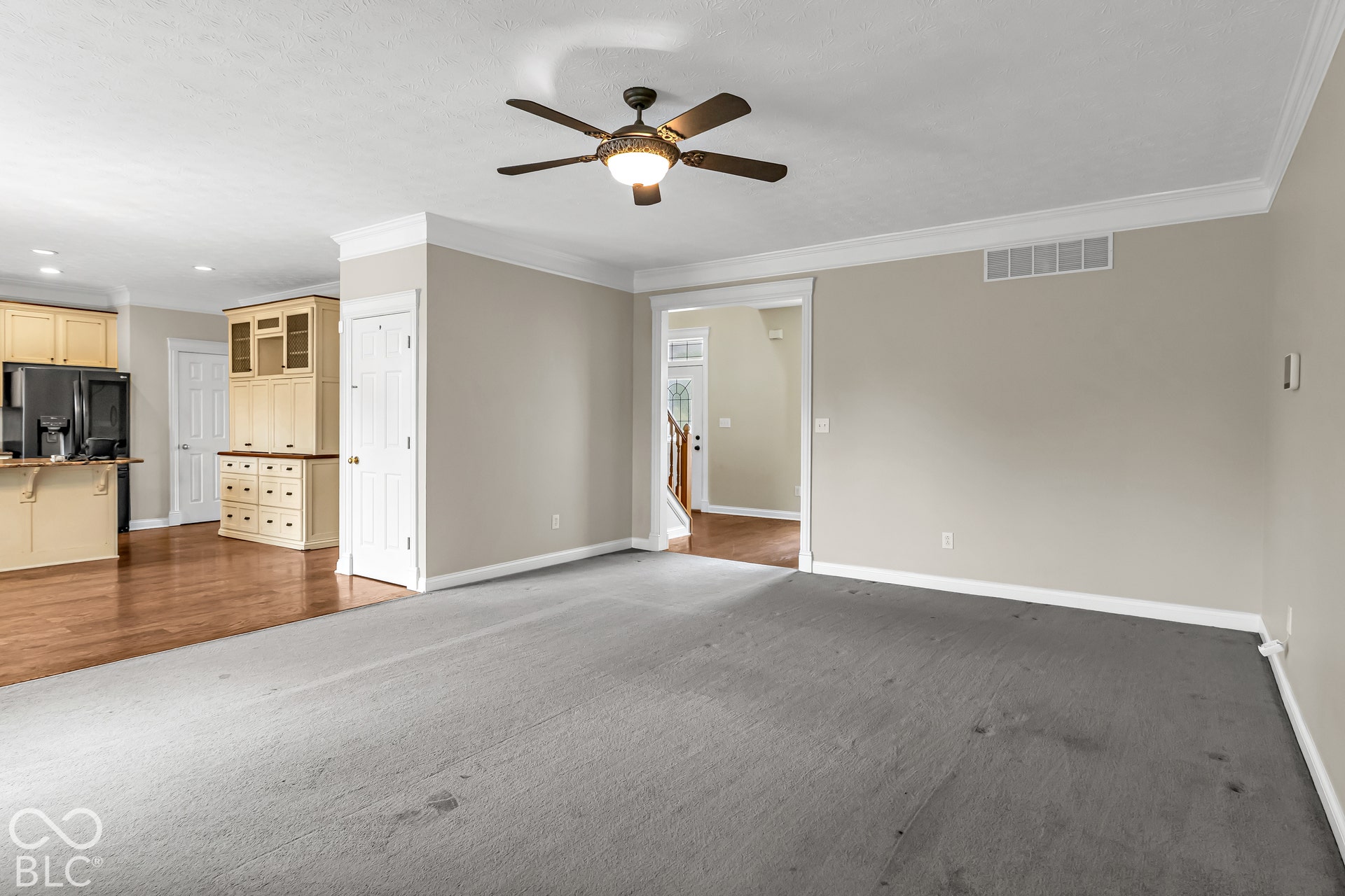 6763 Woodcliff Circle, Zionsville, IN 46077 6763 Woodcliff Circle, Zionsville, IN 46077