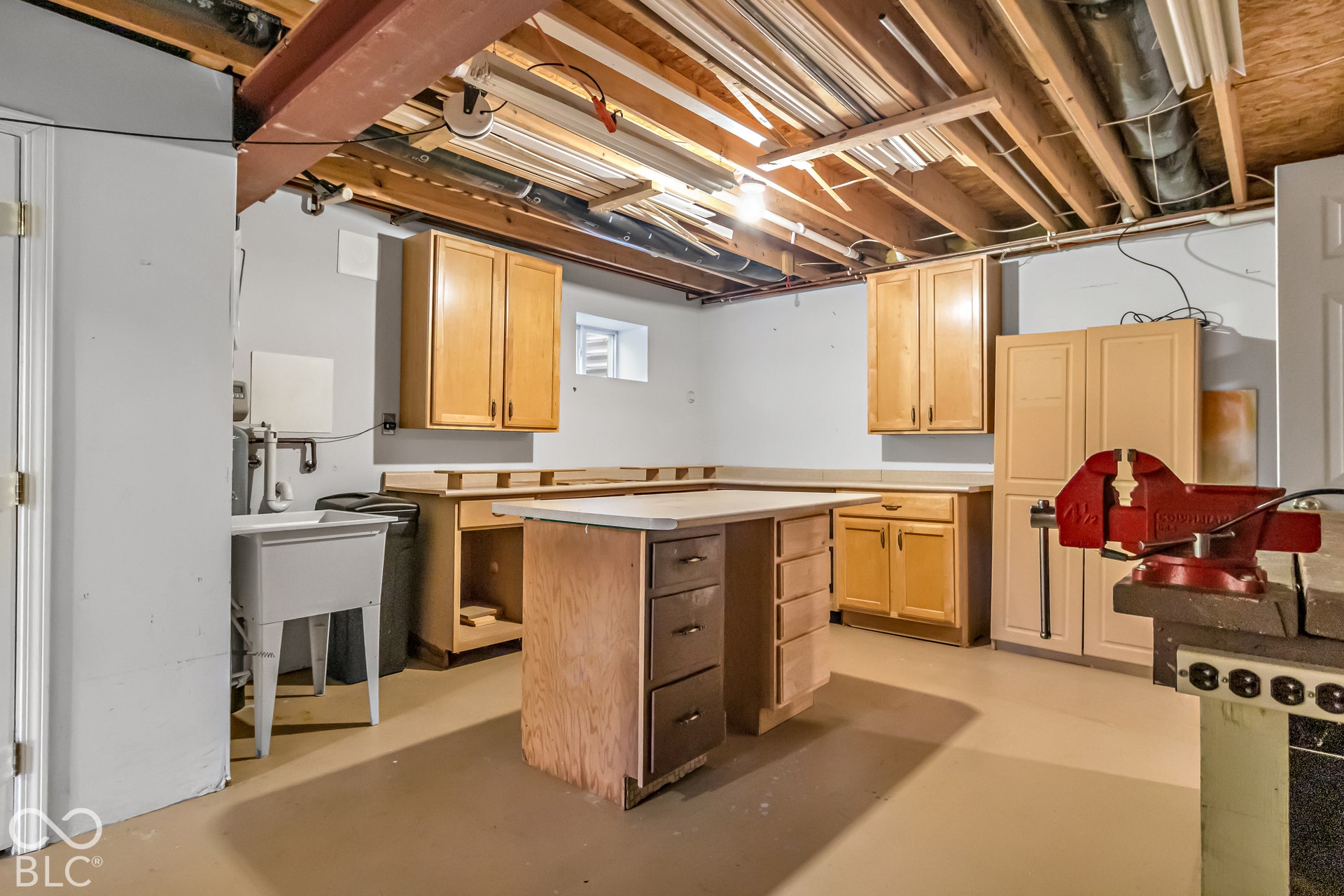 6763 Woodcliff Circle, Zionsville, IN 46077 6763 Woodcliff Circle, Zionsville, IN 46077