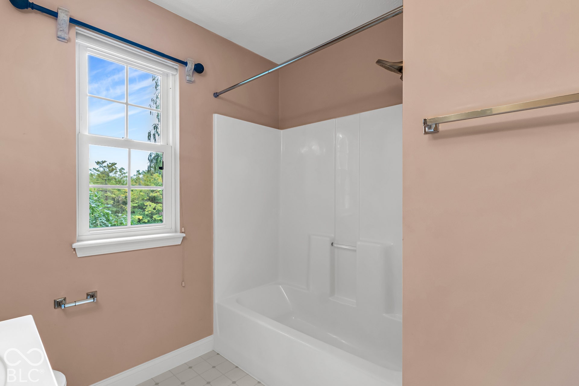 6763 Woodcliff Circle, Zionsville, IN 46077 6763 Woodcliff Circle, Zionsville, IN 46077