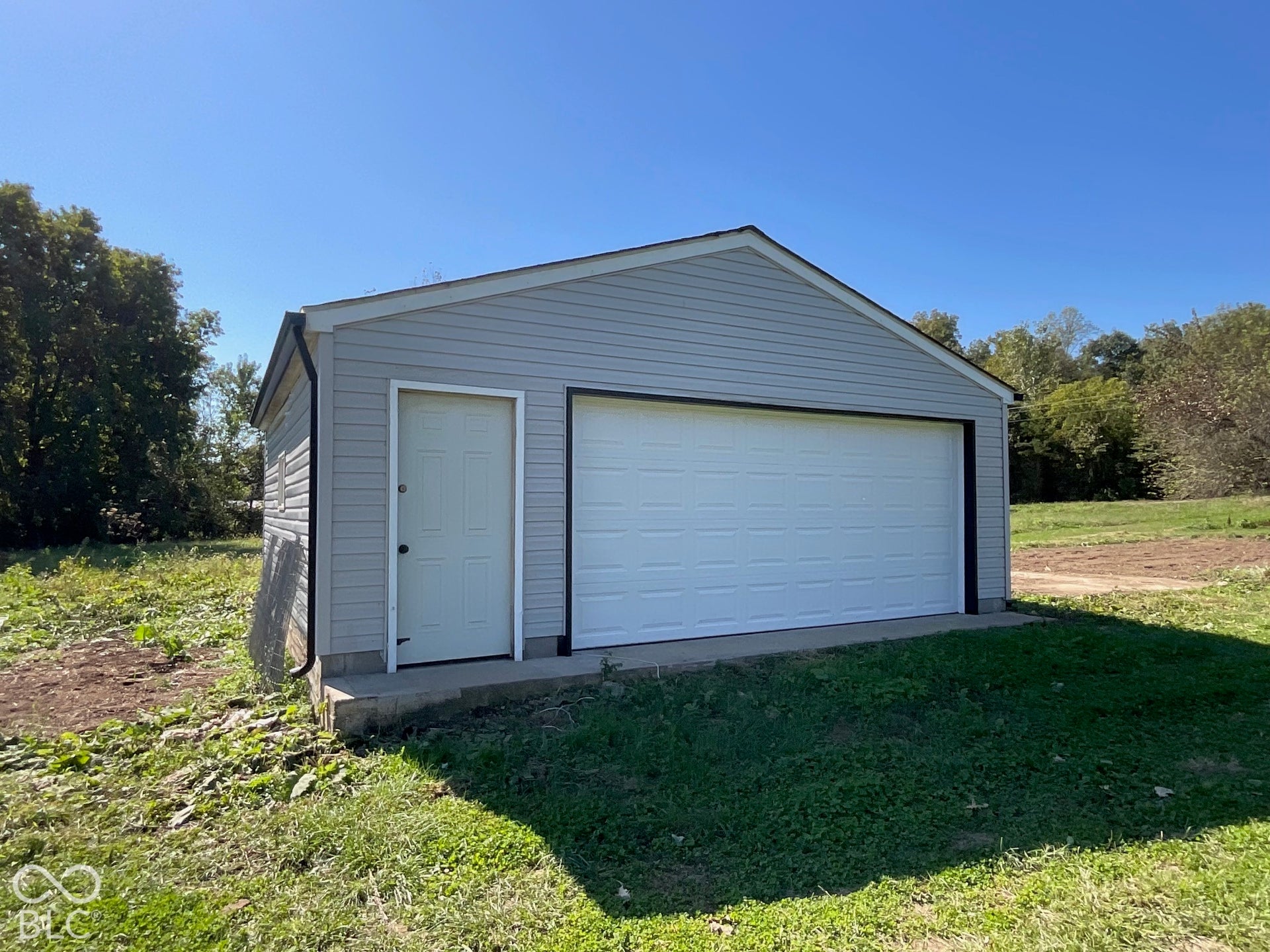 5267 S Coxville Road, Montezuma, IN 47862