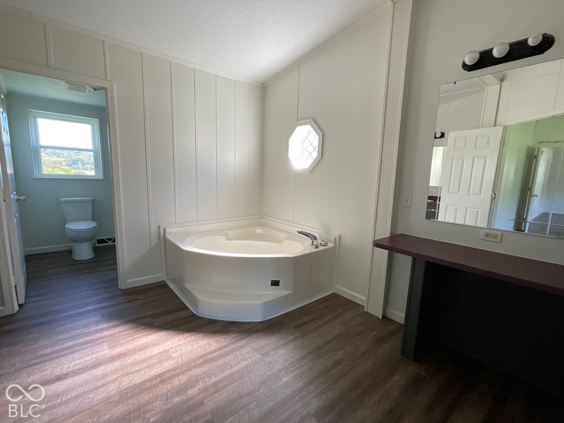 5267 S Coxville Road, Montezuma, IN 47862
