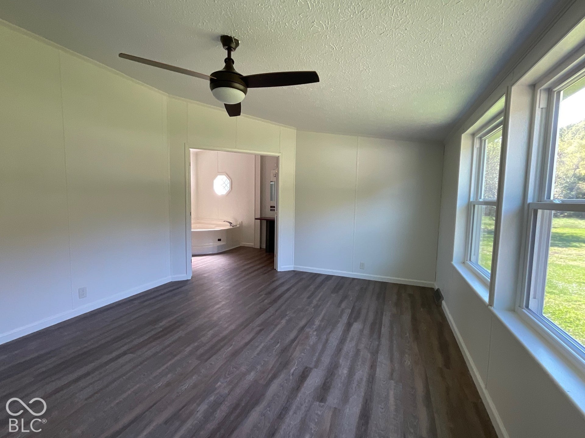 5267 S Coxville Road, Montezuma, IN 47862