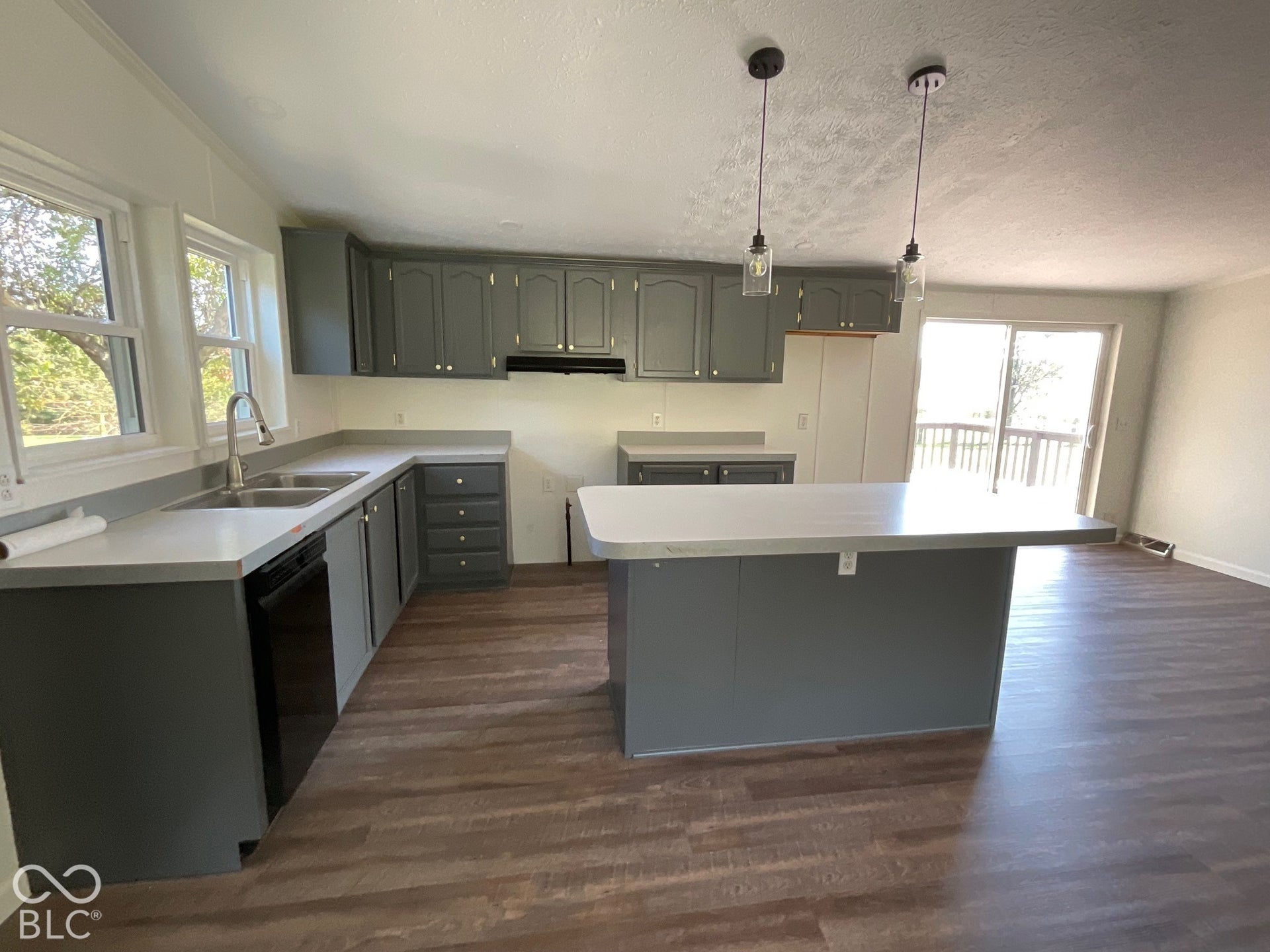 5267 S Coxville Road, Montezuma, IN 47862