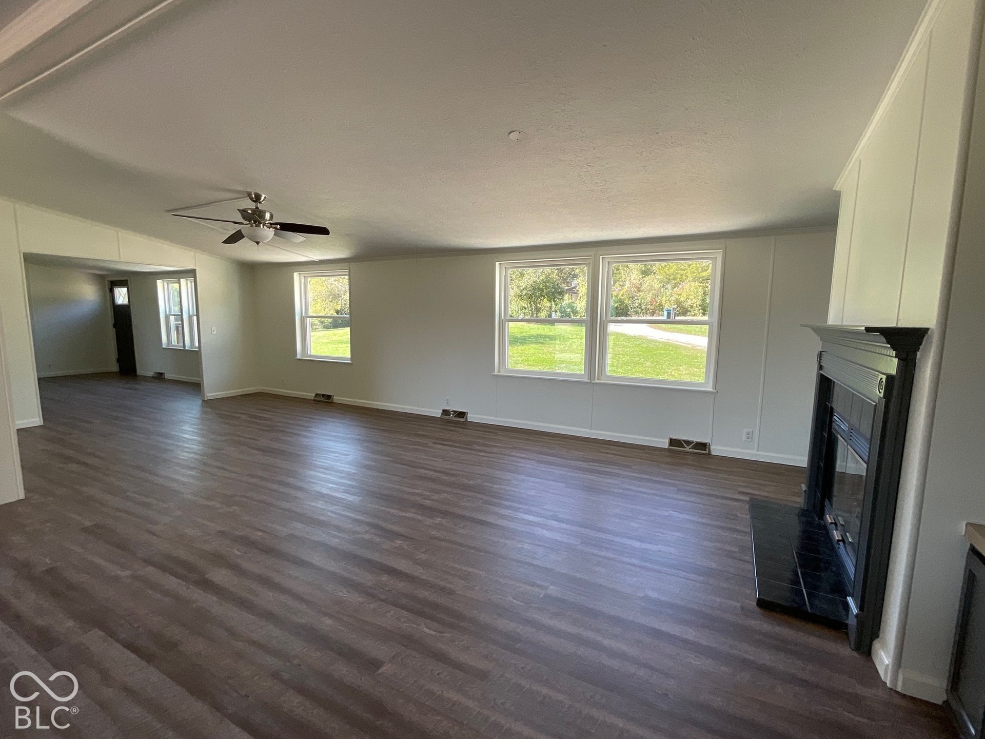 5267 S Coxville Road, Montezuma, IN 47862