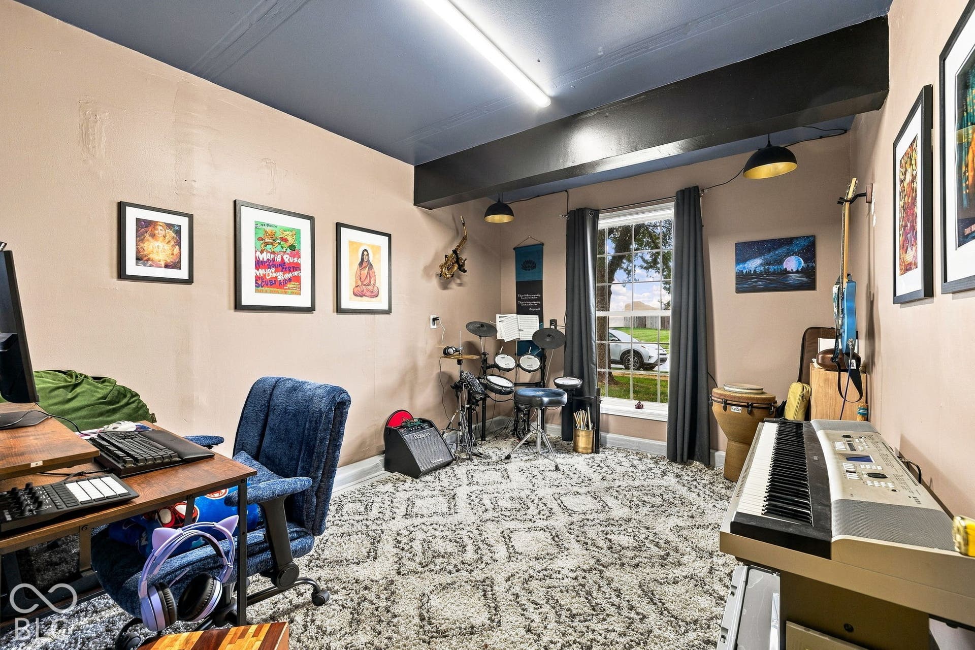 Bonus Room Off Of Garage