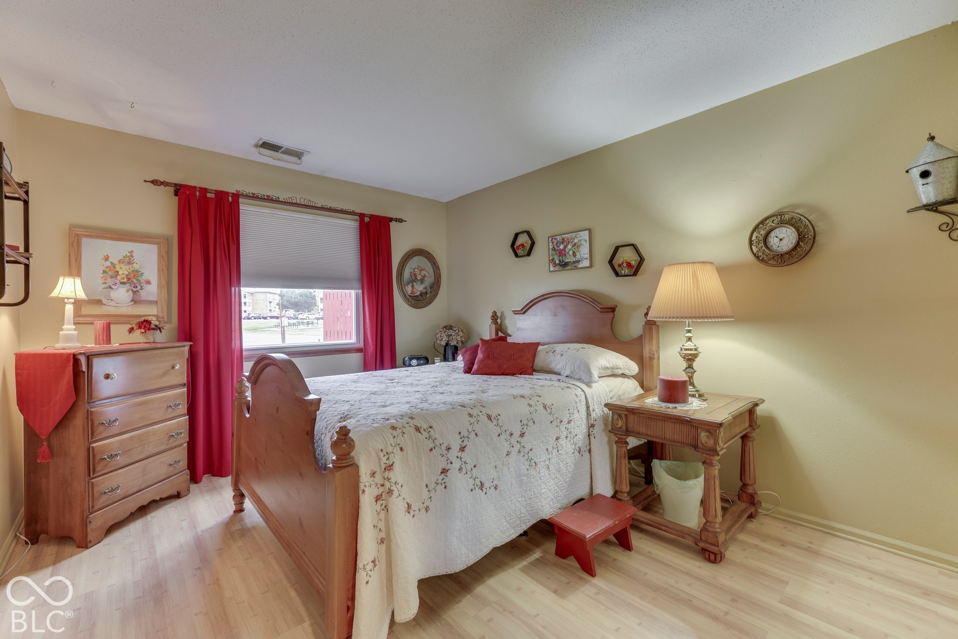 2814 Country Estates Drive, Indianapolis, IN 46227 2814 Country Estates Drive, Indianapolis, IN 46227