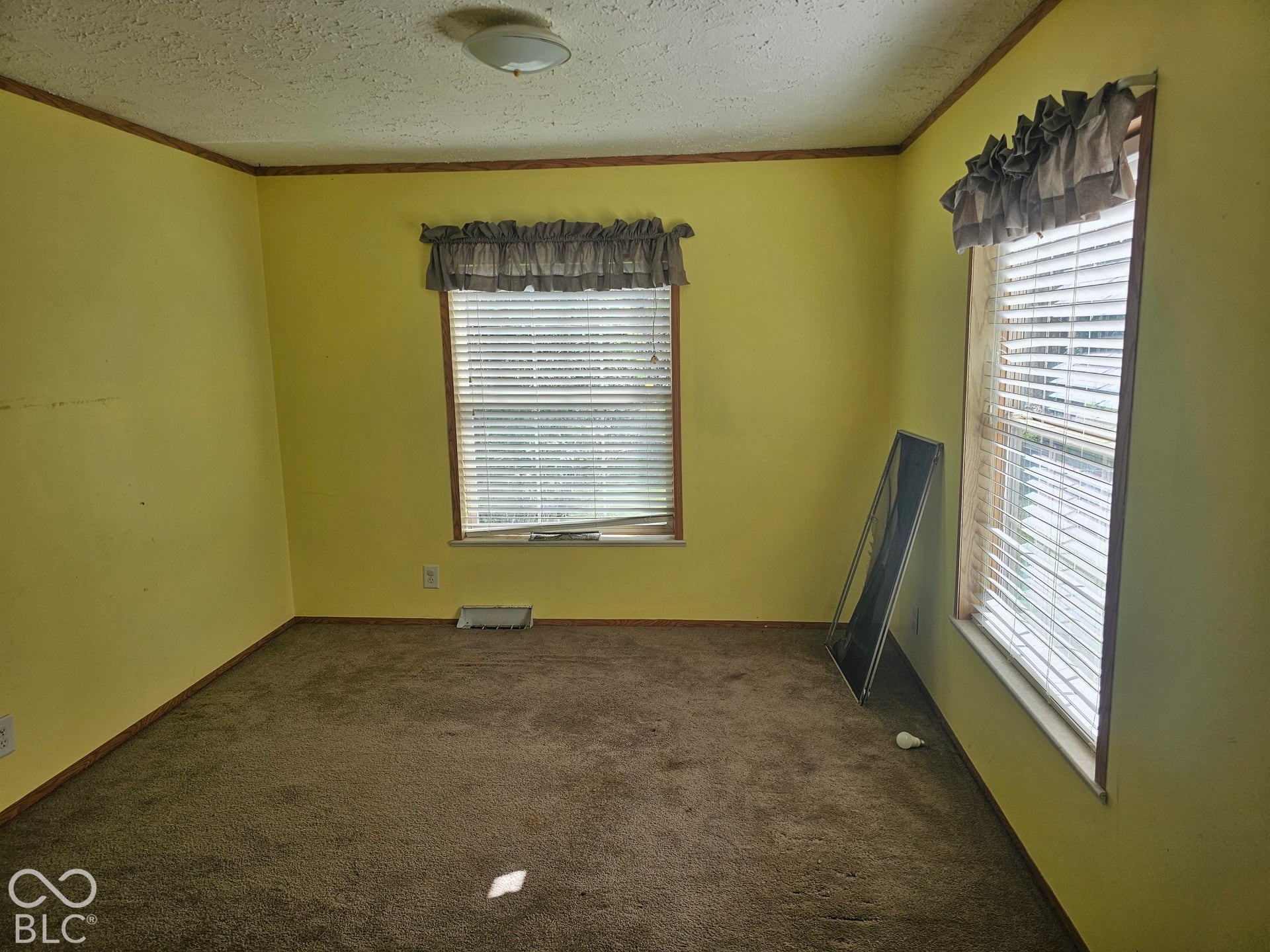 7046 S County Road 275 E, Clayton, IN 46118