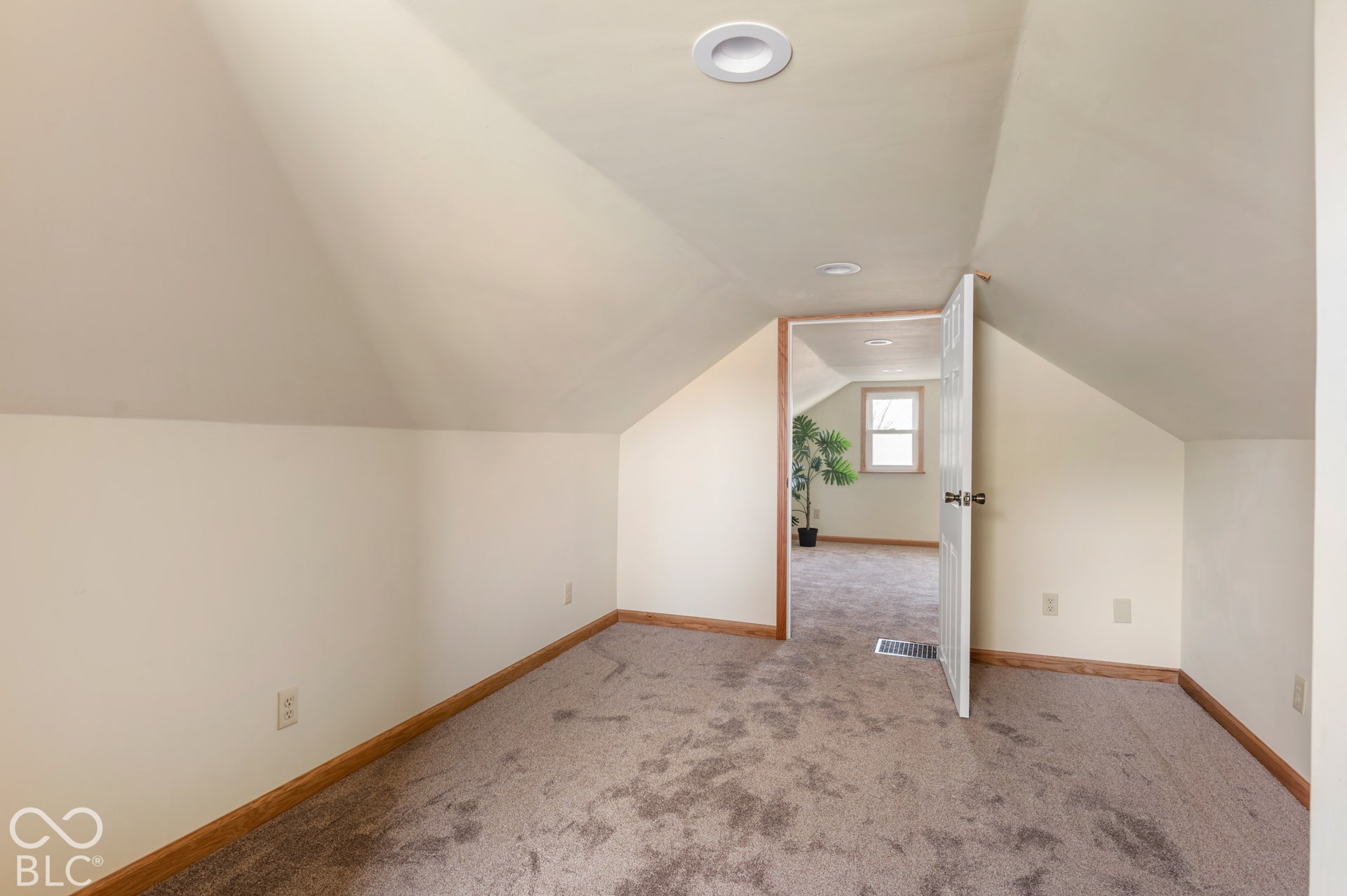 1404 S 23rd Street, New Castle, IN 47362 1404 S 23rd Street, New Castle, IN 47362